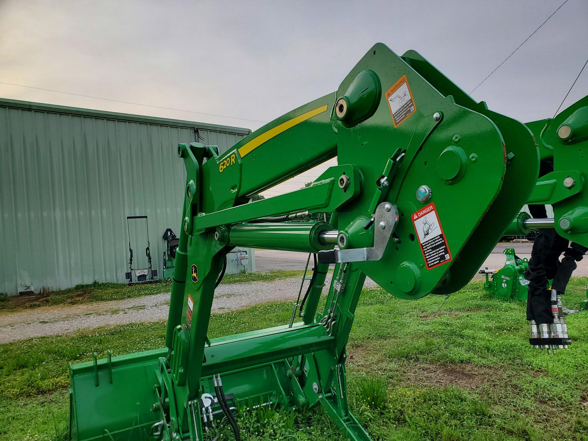 2018 John Deere 620R Image