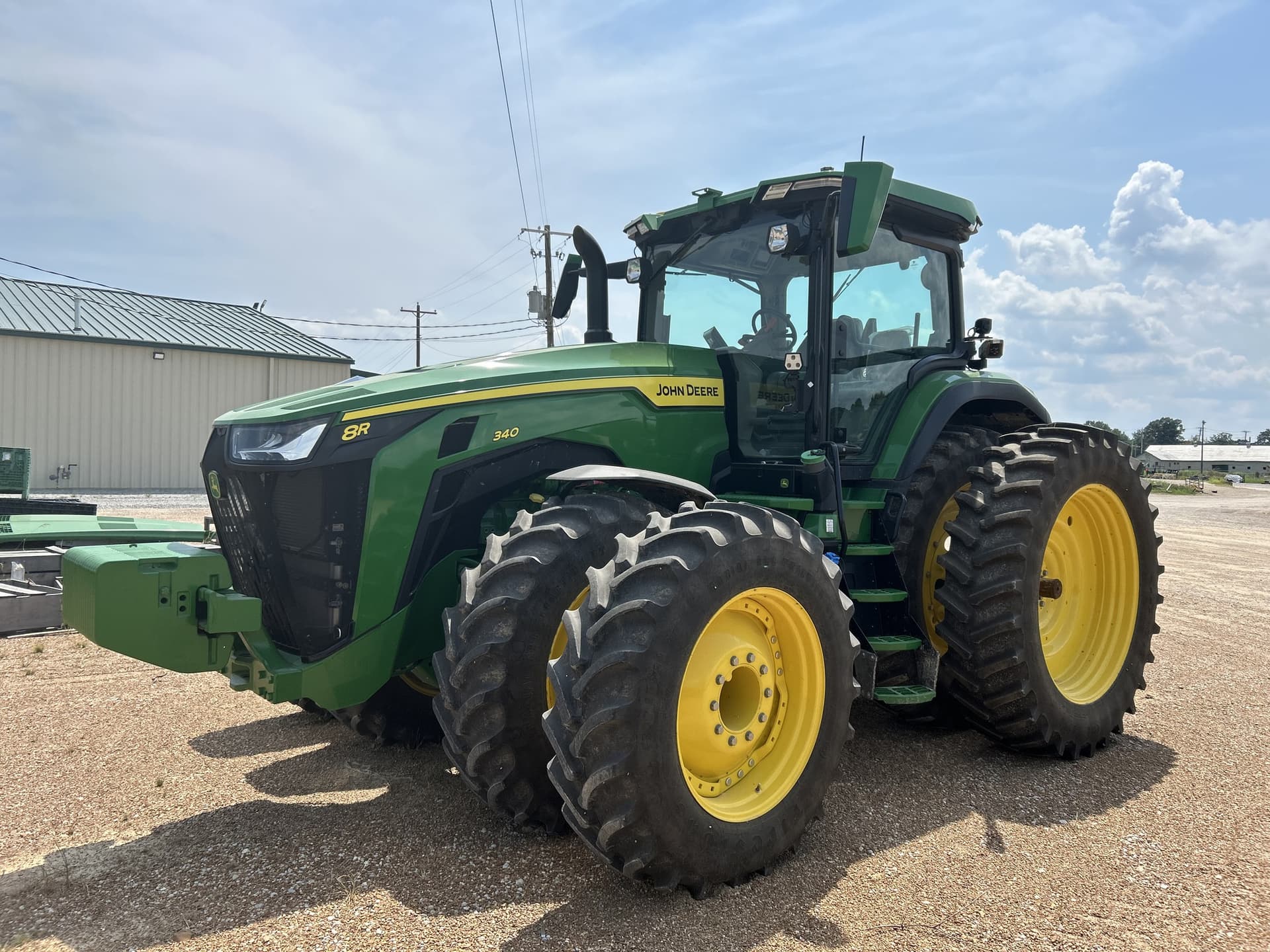 2024 John Deere 8R 340 Image