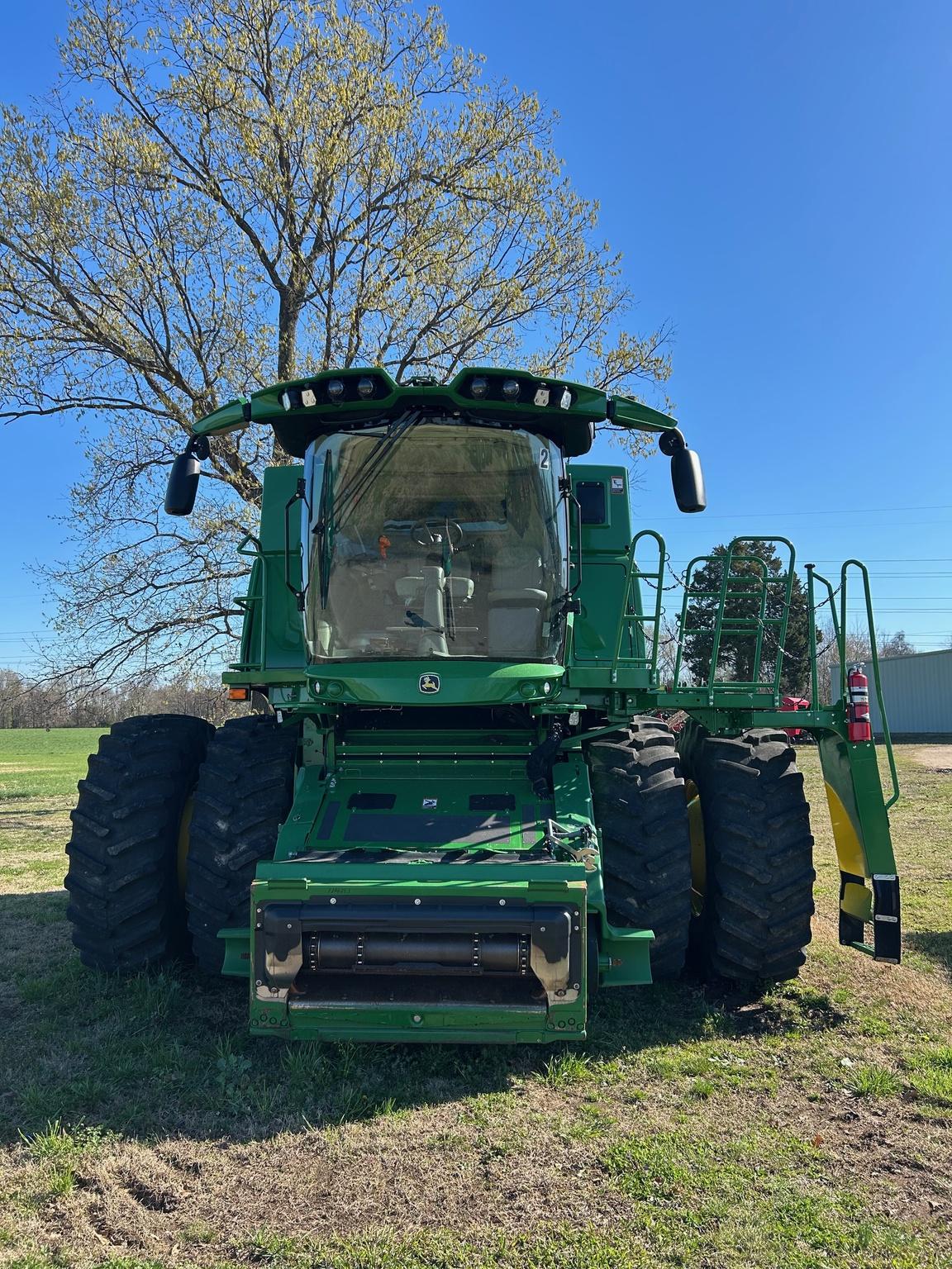 2023 John Deere S780 Image