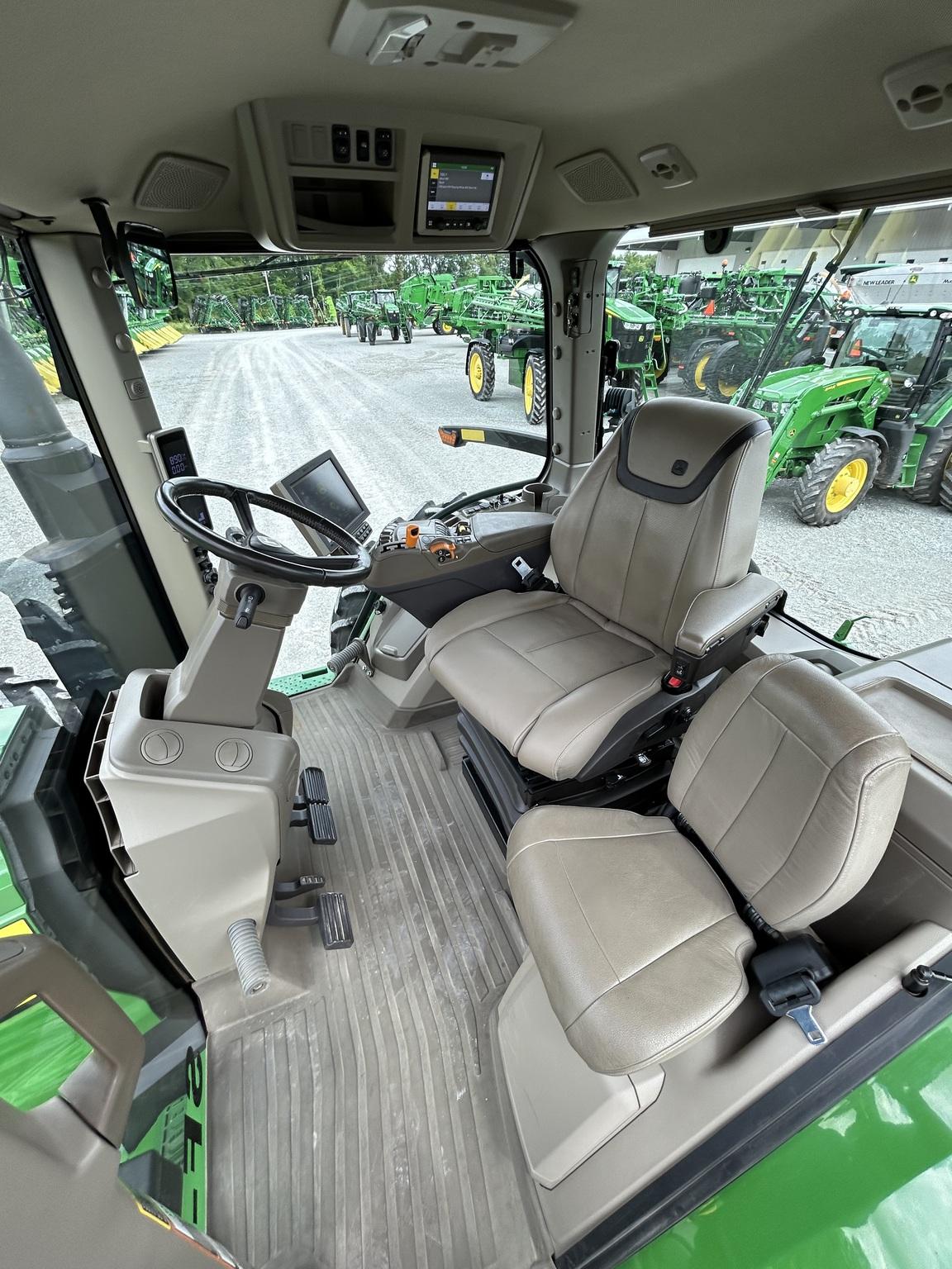 2020 John Deere 8R 410 Image