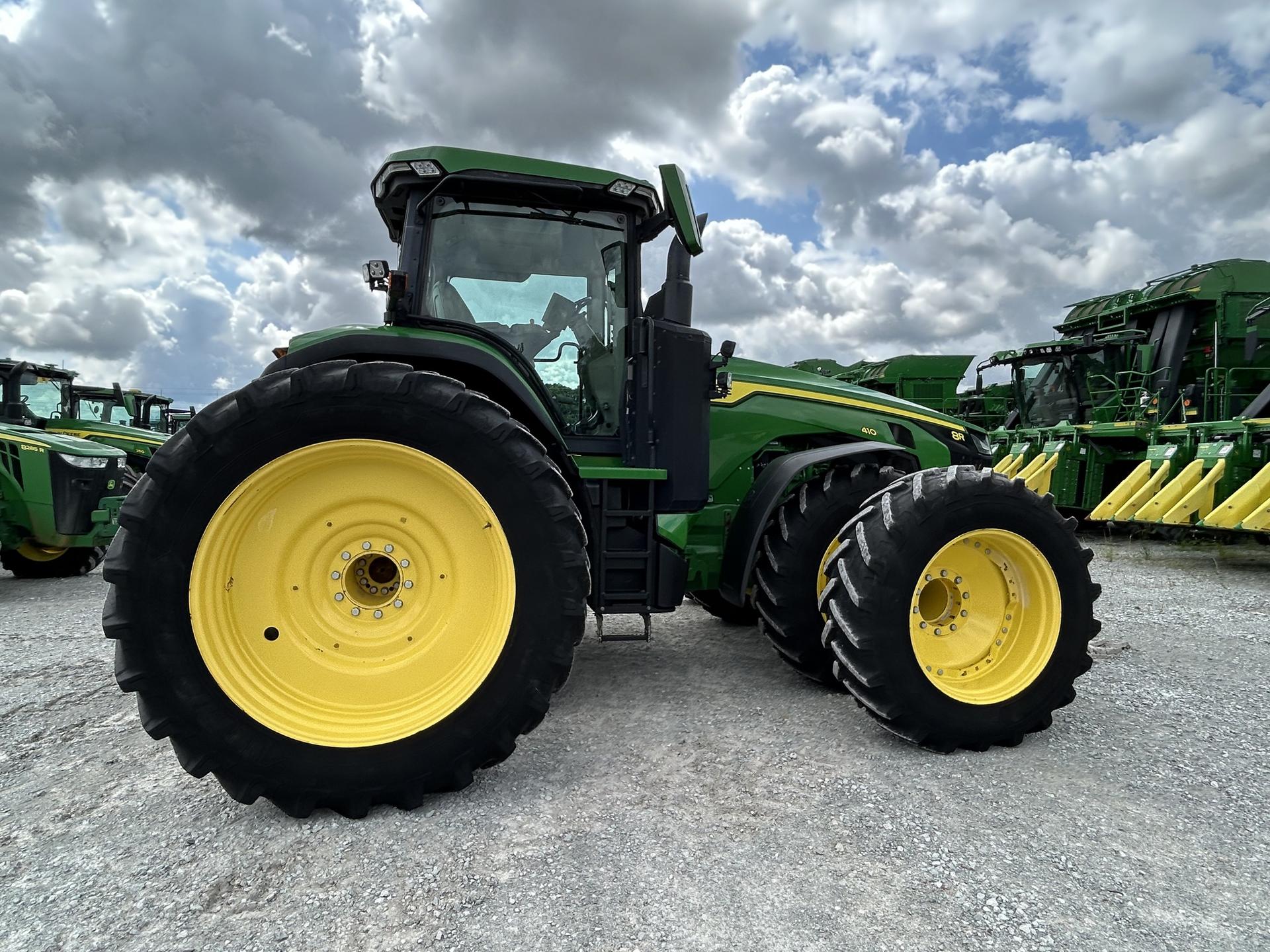 2020 John Deere 8R 410 Image
