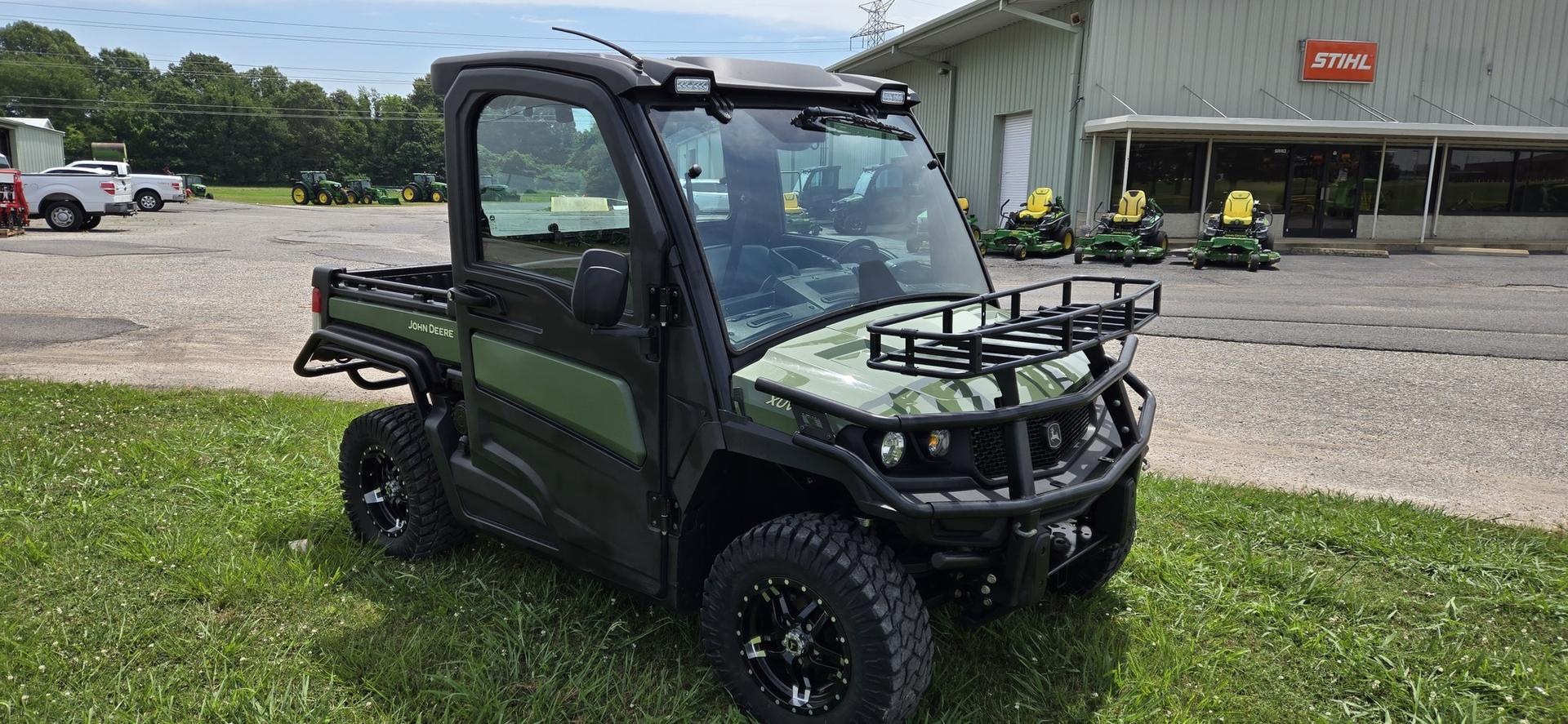 2023 John Deere XUV 835M Image
