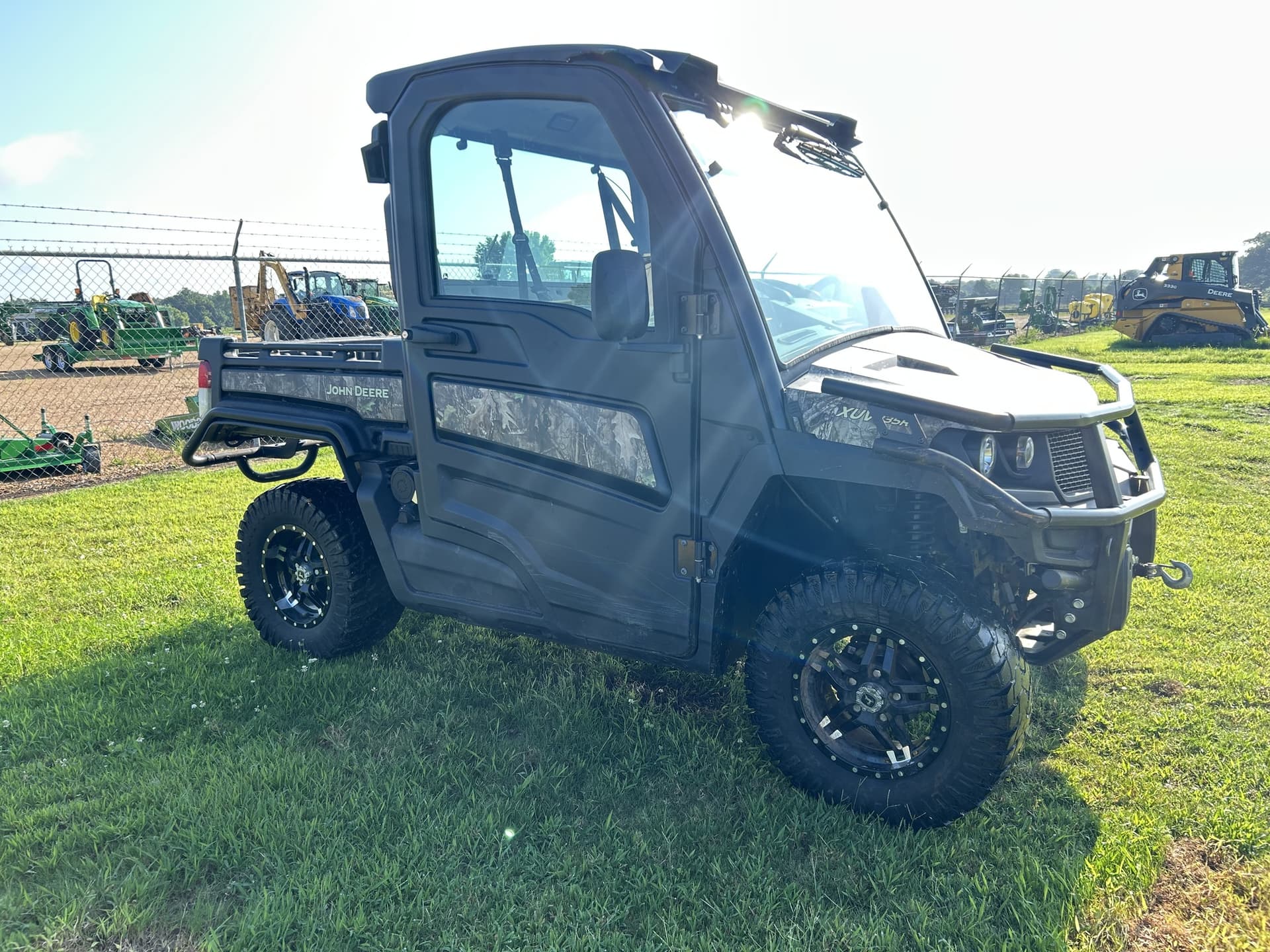 2024 John Deere 835R Image