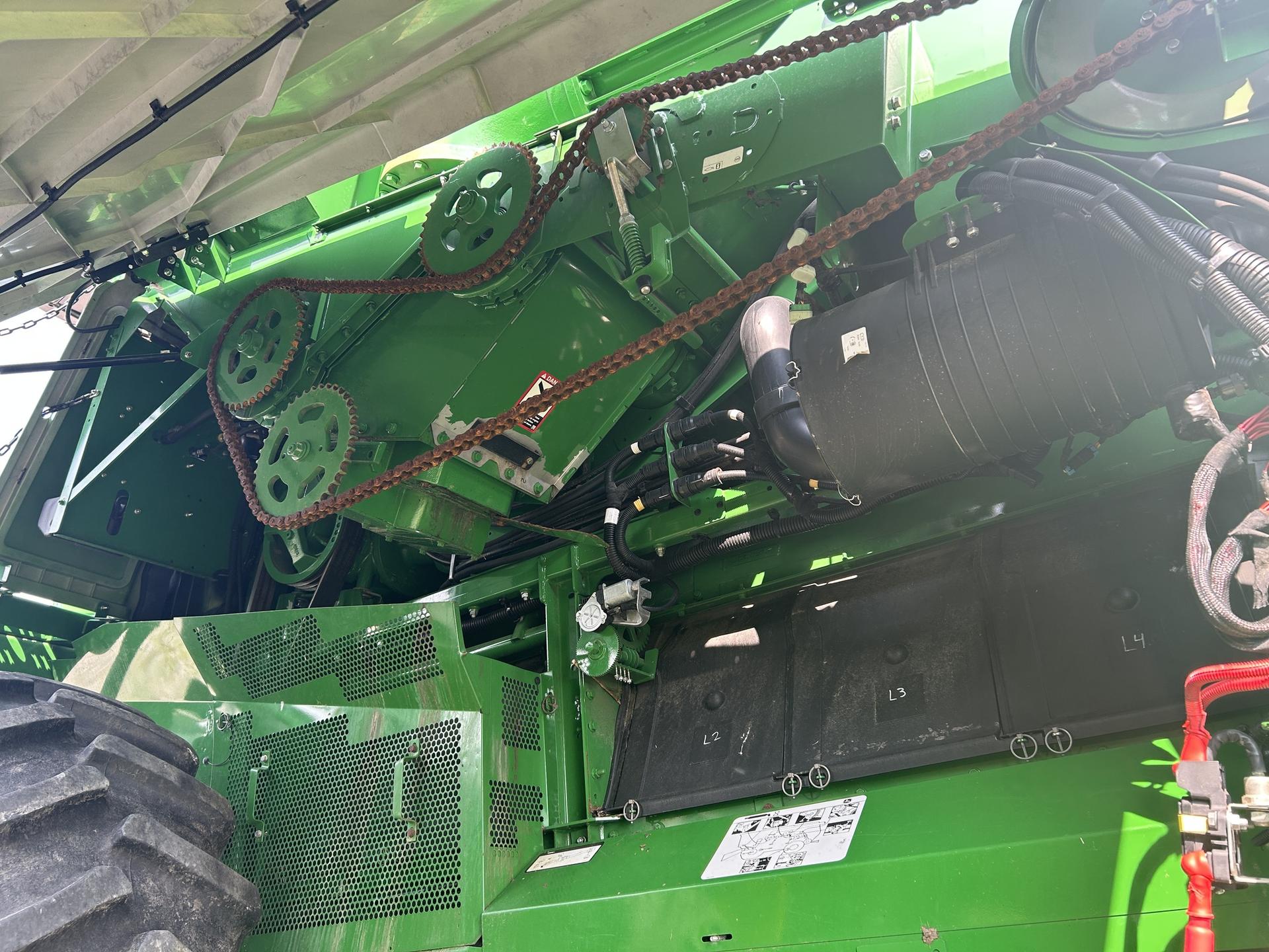 2019 John Deere S780 Image