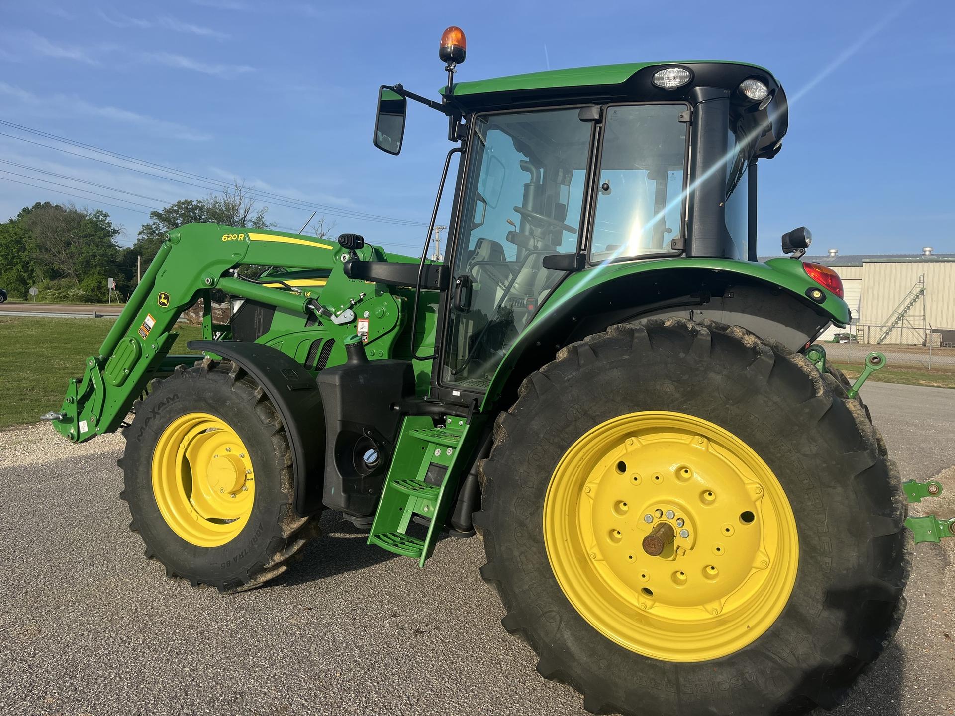 2023 John Deere 6130M Image