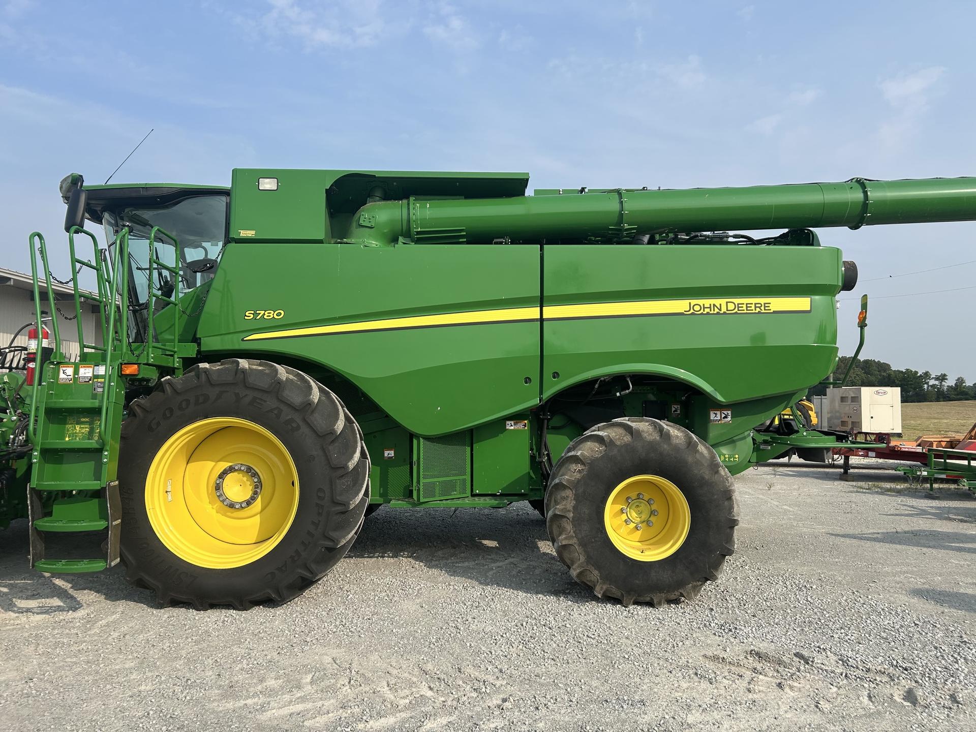 2021 John Deere S780 Image