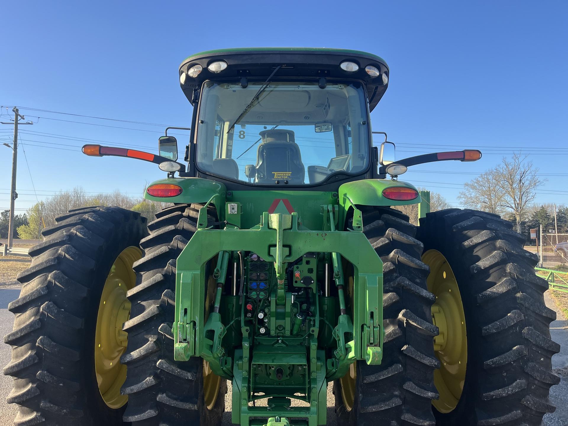 2016 John Deere 8270R Image