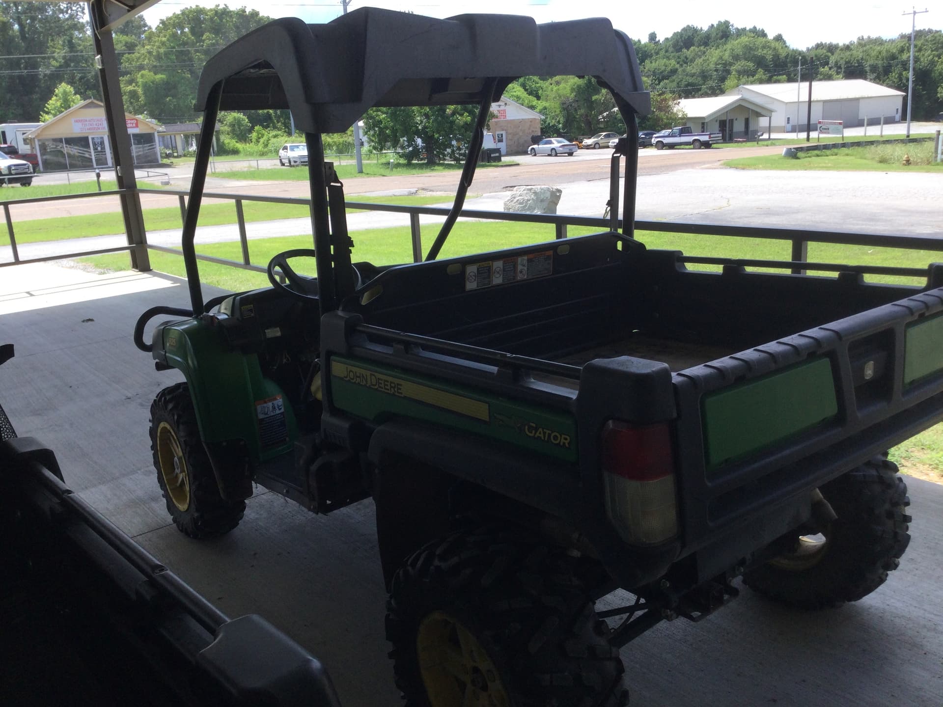 2015 John Deere XUV 825i Power Steering Image