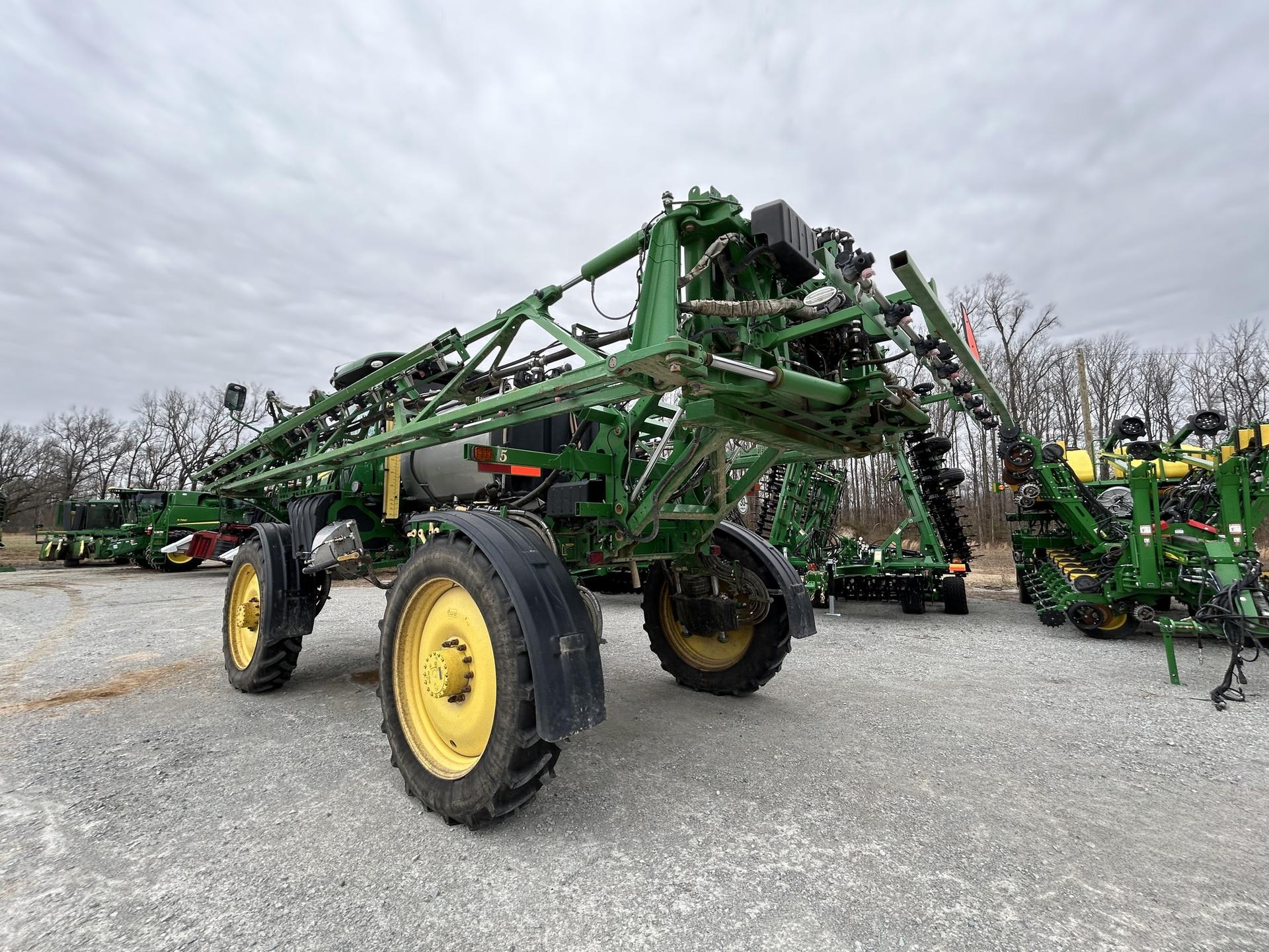 2020 John Deere R4030 Image