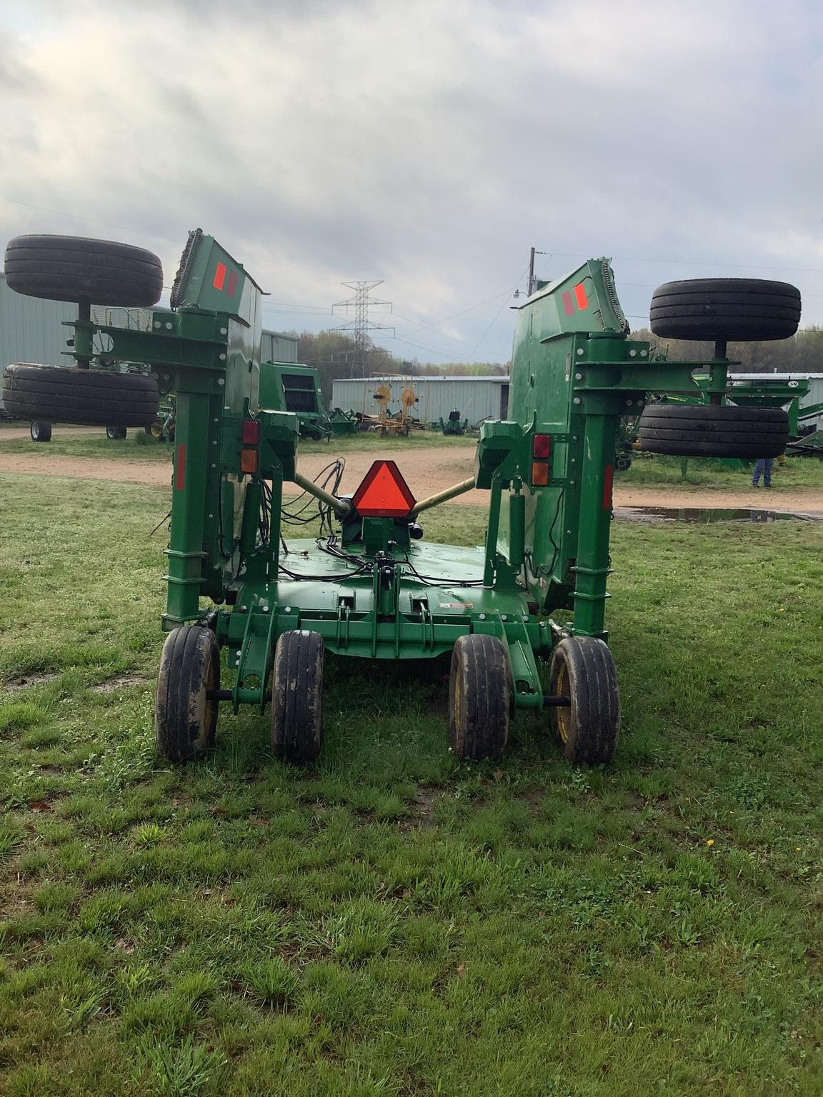 2019 John Deere R20 Image
