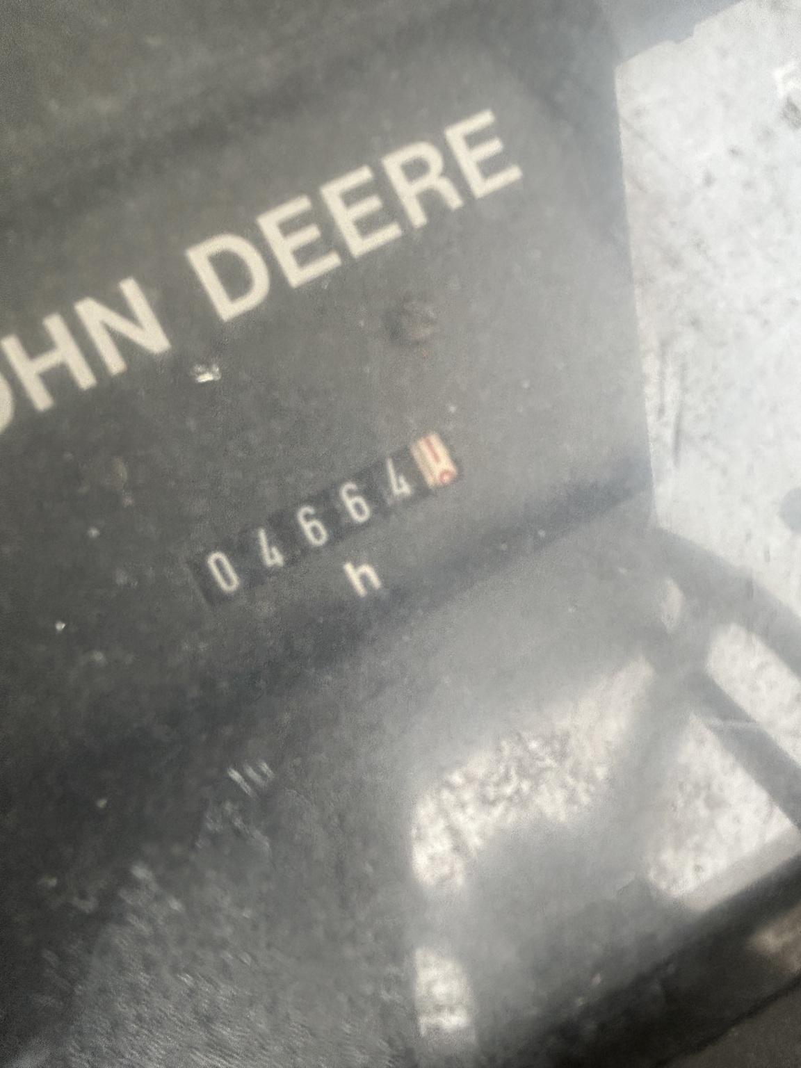 1995 John Deere 6200 Image
