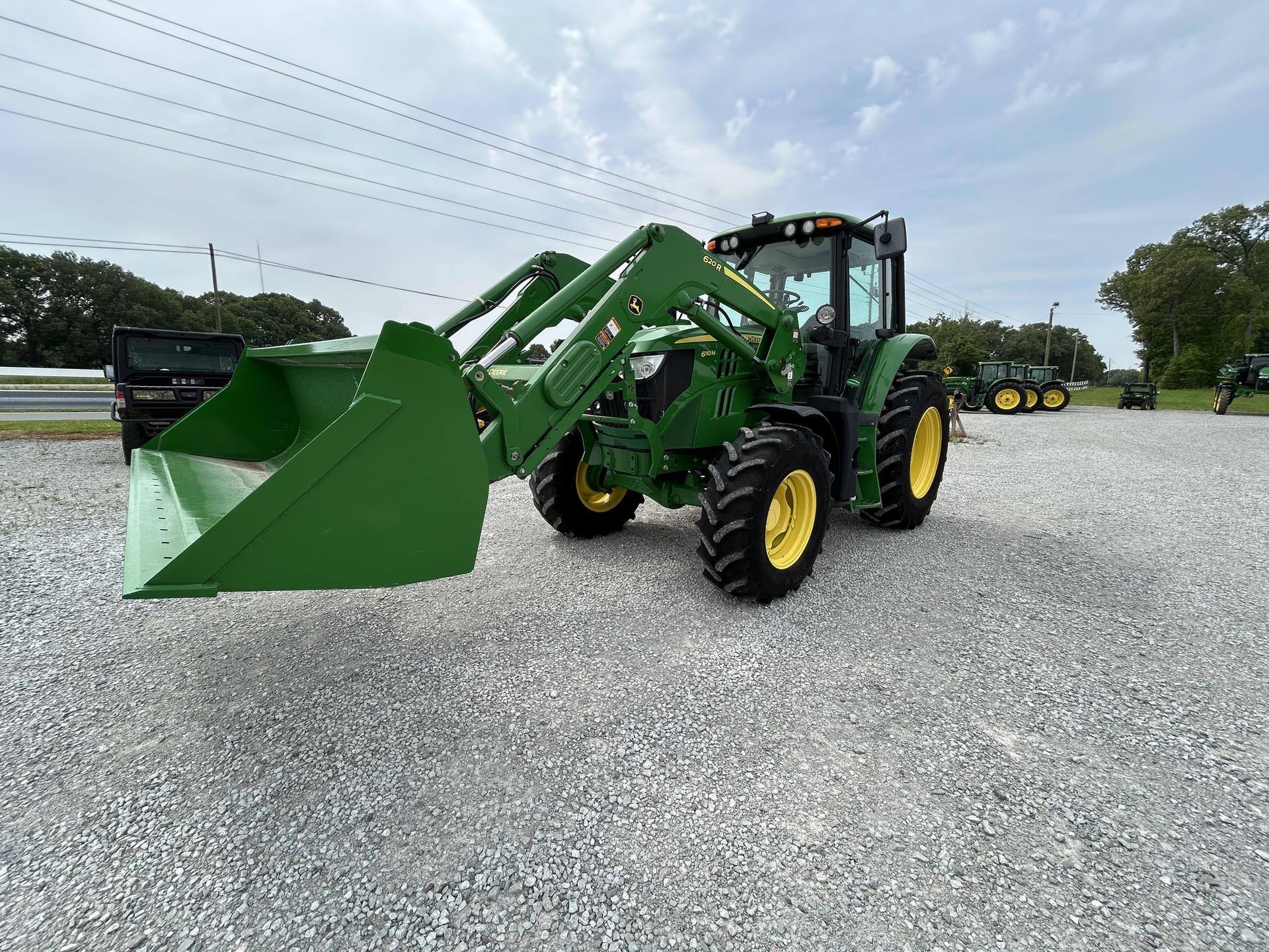 2017 John Deere 6110M Image