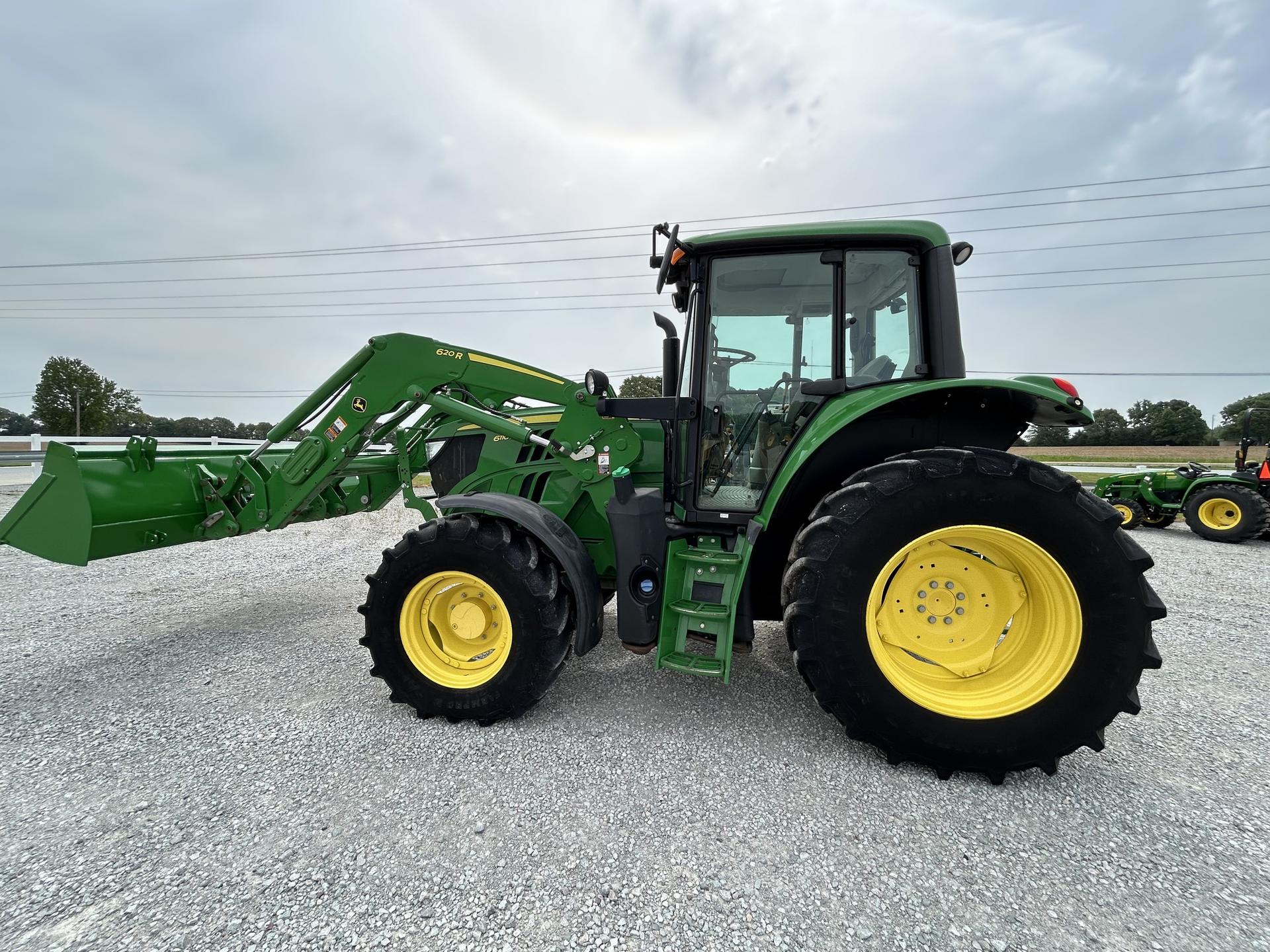 2017 John Deere 6110M Image