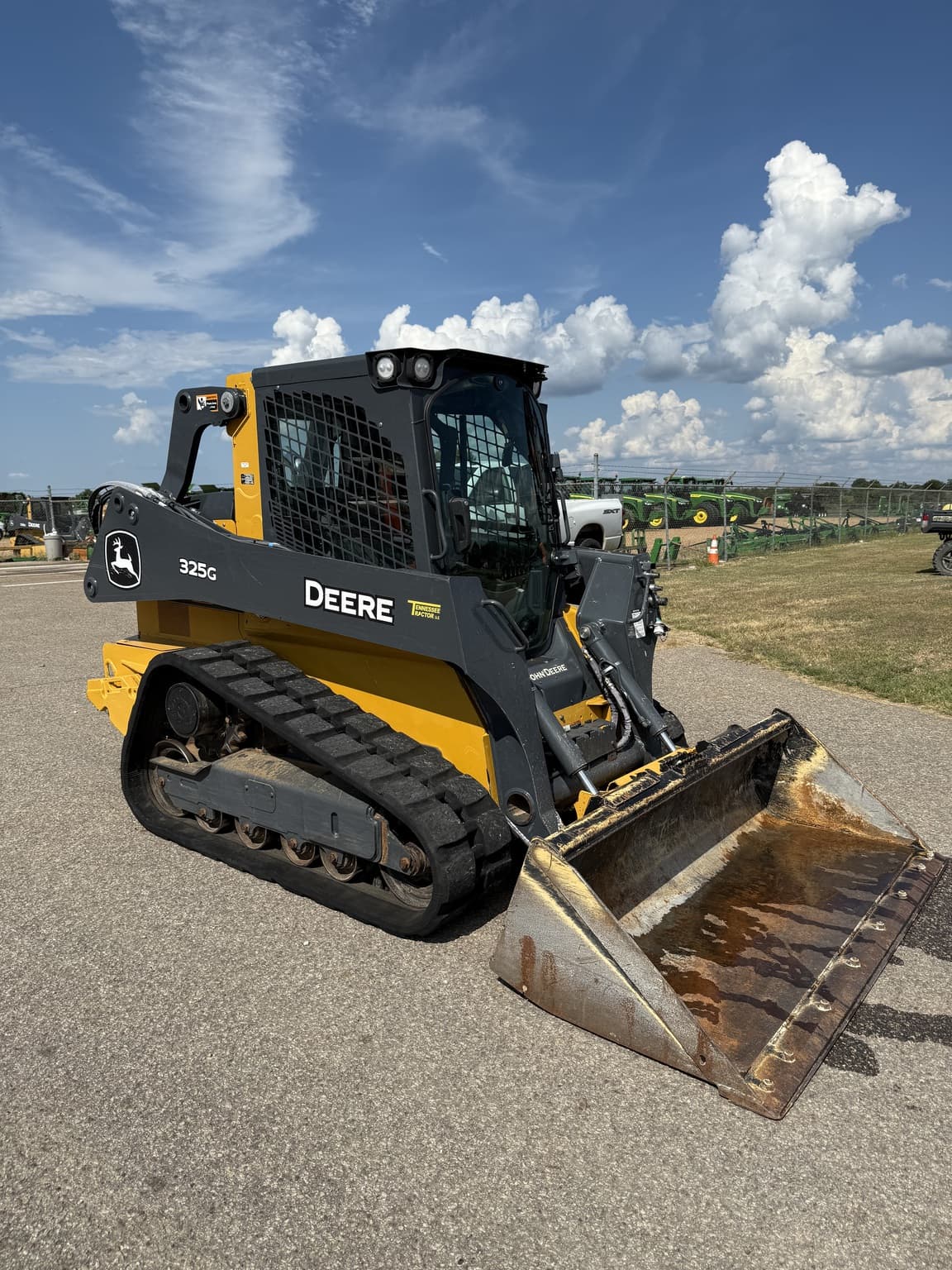 2023 John Deere 325G Image