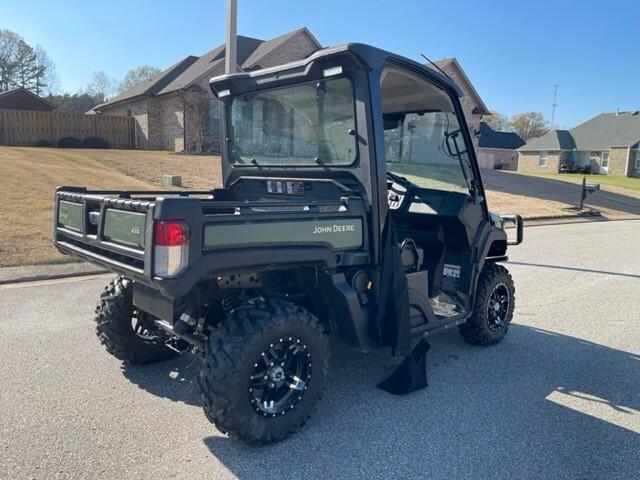 2023 John Deere XUV 835M Image