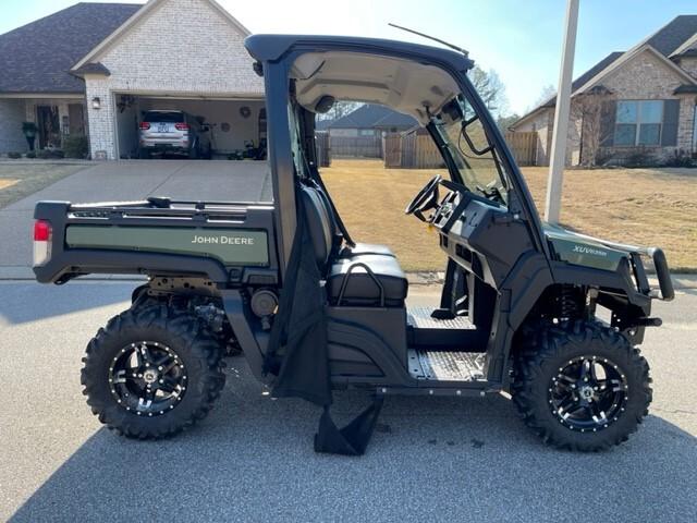 2023 John Deere XUV 835M Image