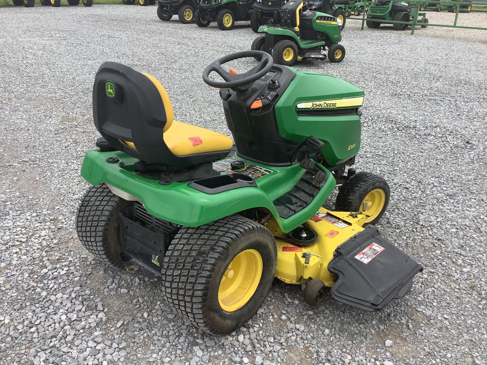 2014 John Deere X320 Image