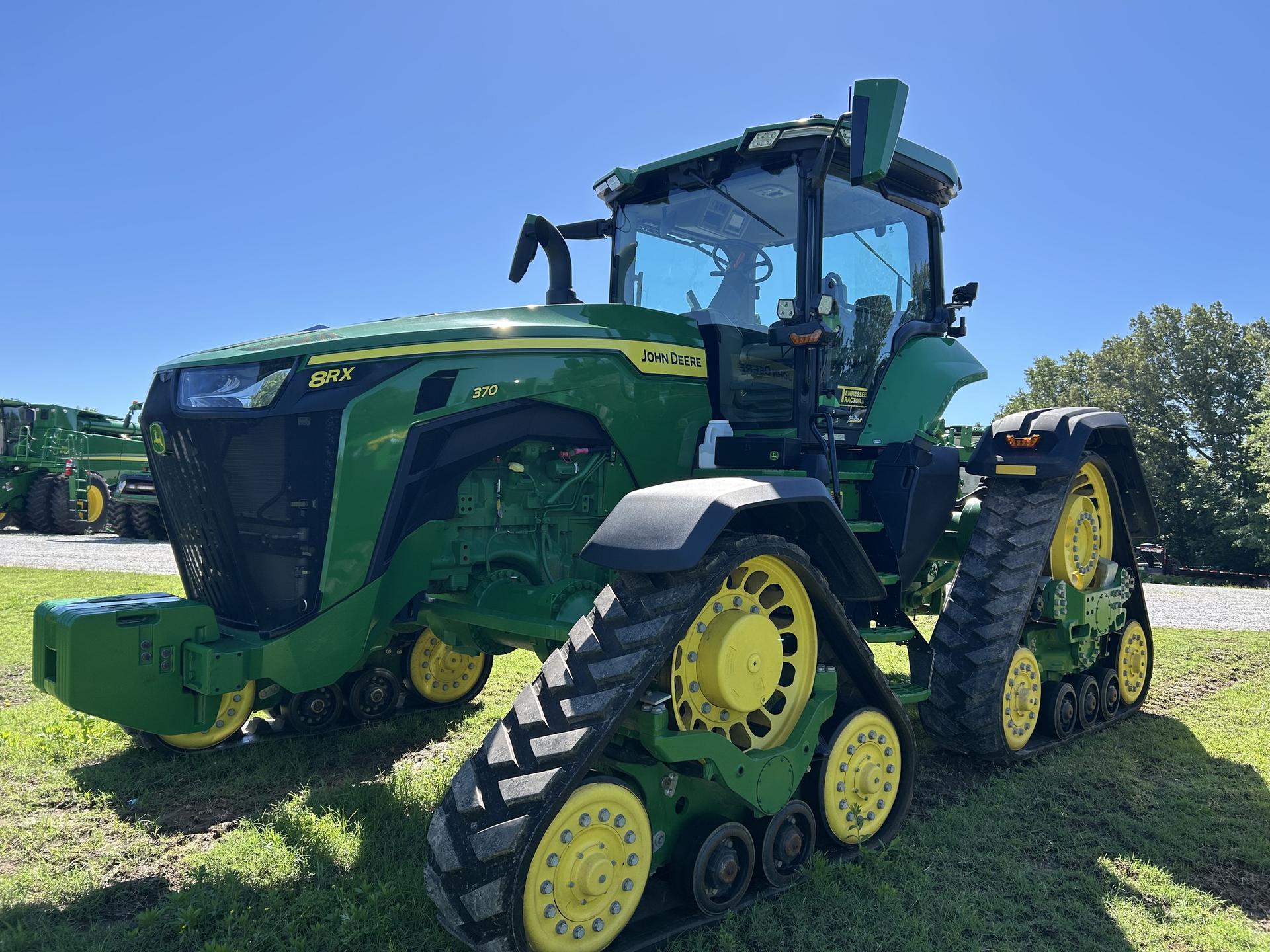 2021 John Deere 8RX 370 Image