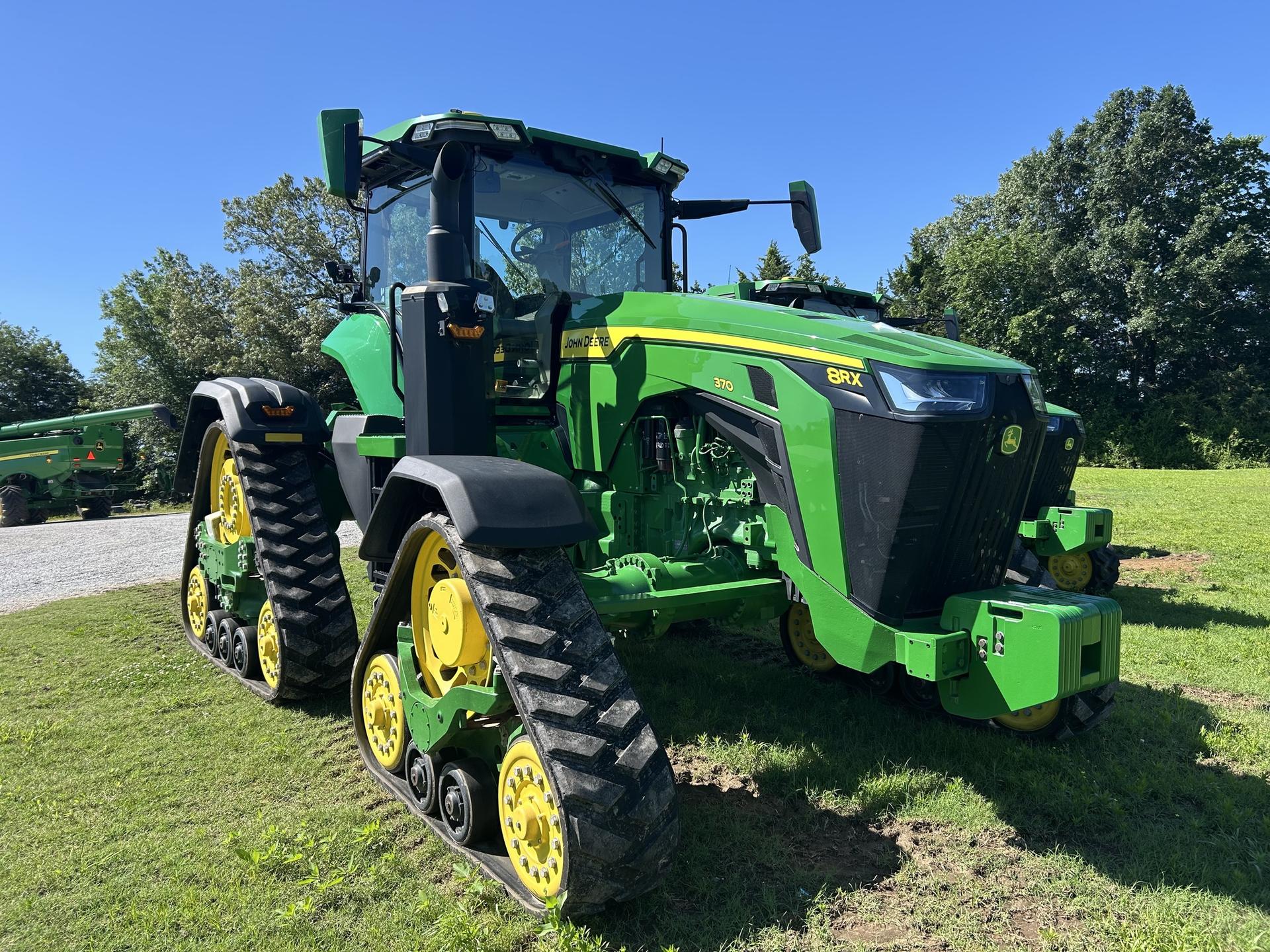 2021 John Deere 8RX 370 Image