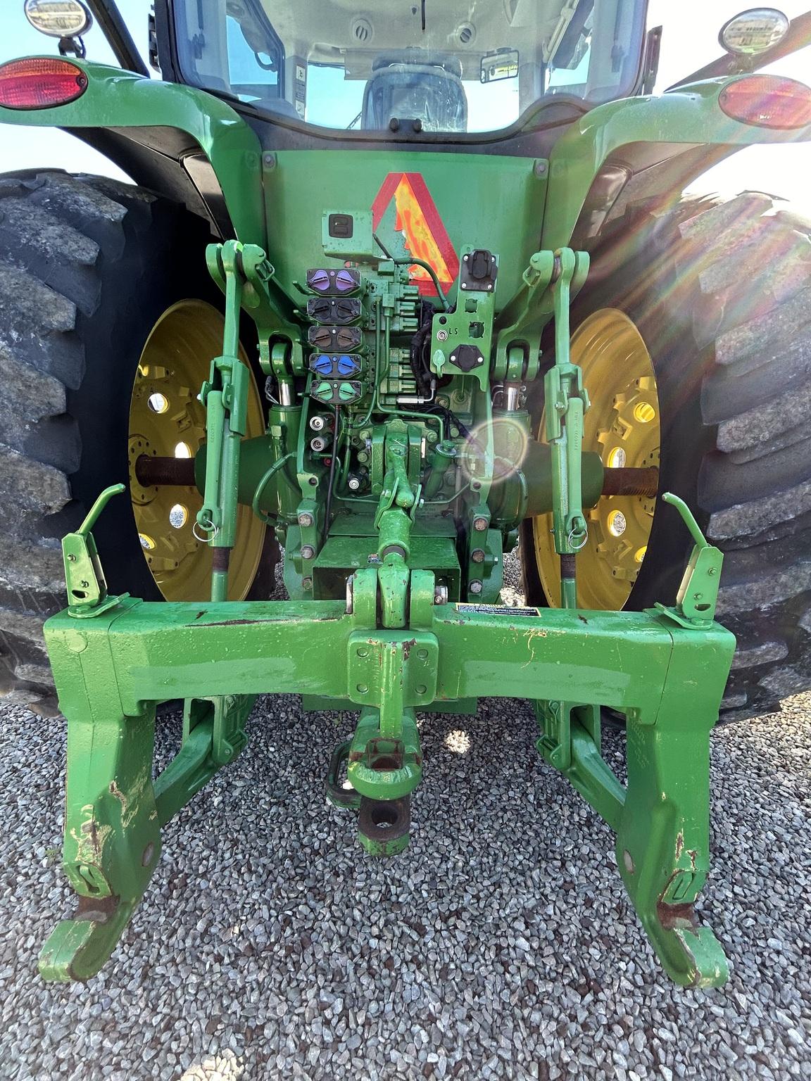 2017 John Deere 8245R Image