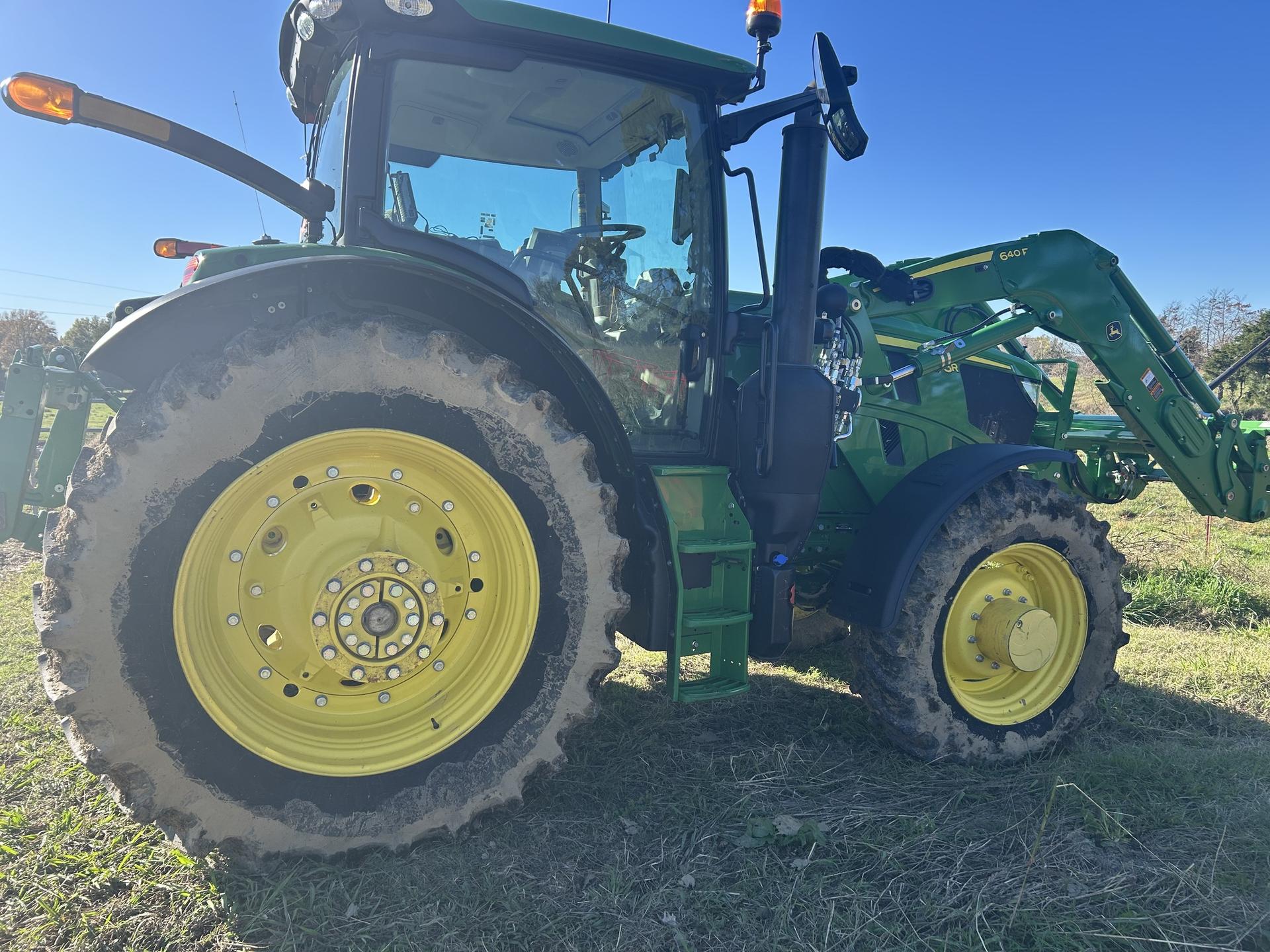 2023 John Deere 6R 155 Image