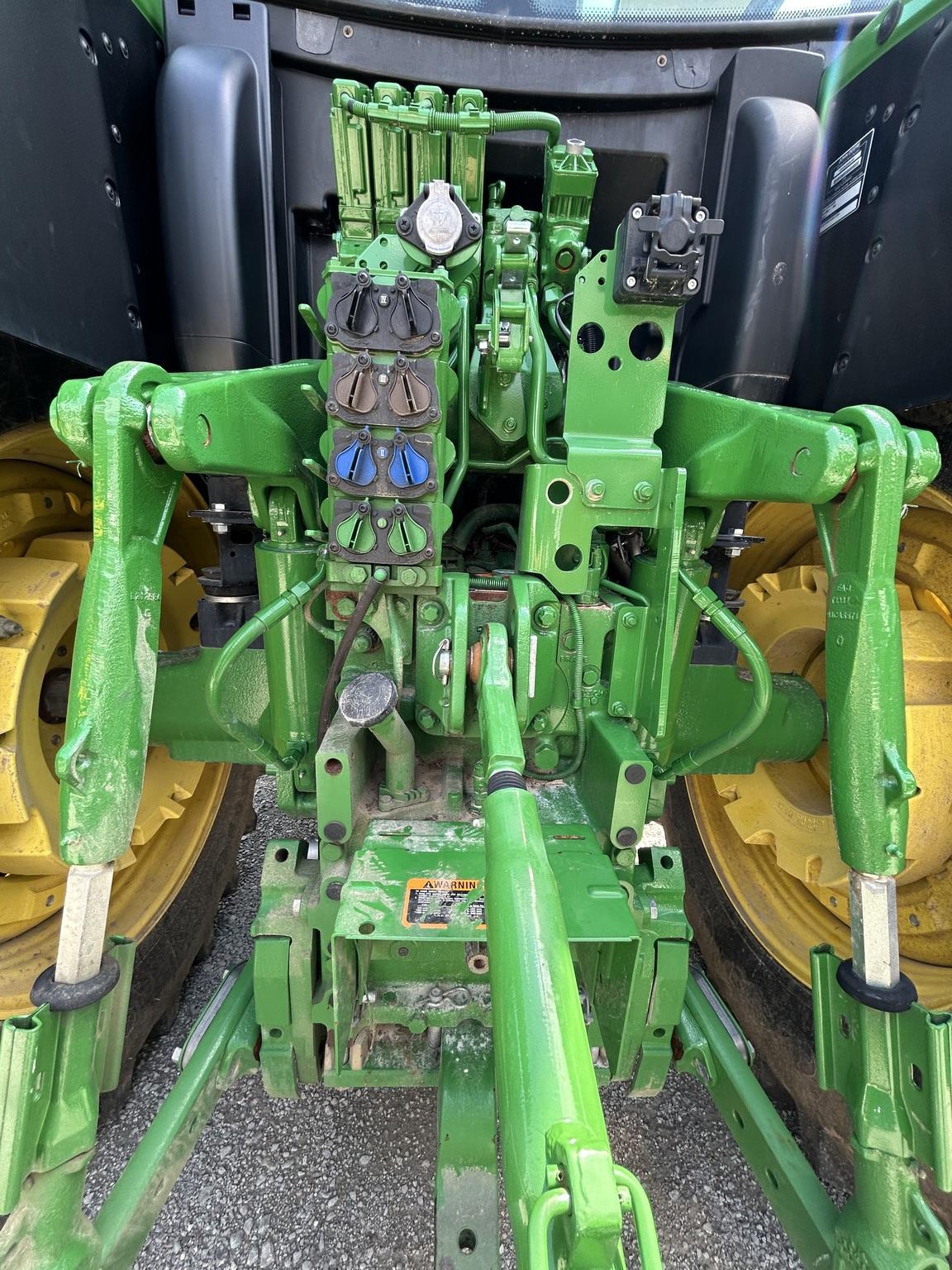 2023 John Deere 6R 155 Image