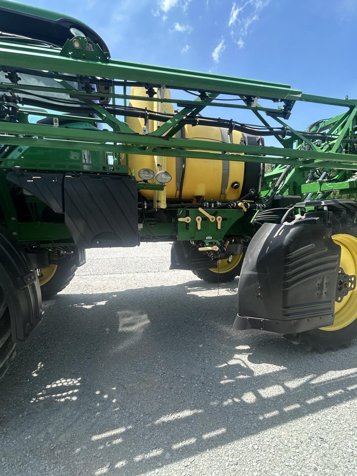 2018 John Deere R4030 Image
