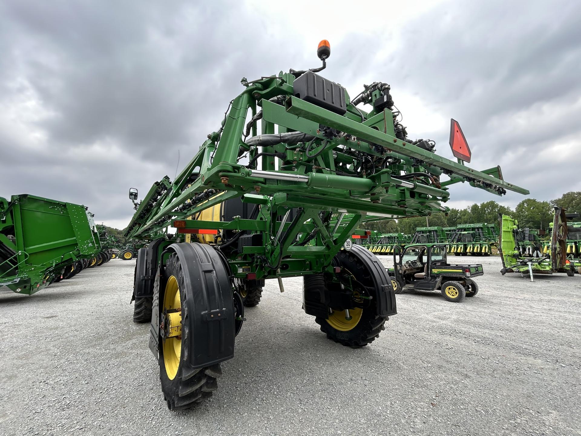 2018 John Deere R4030 Image