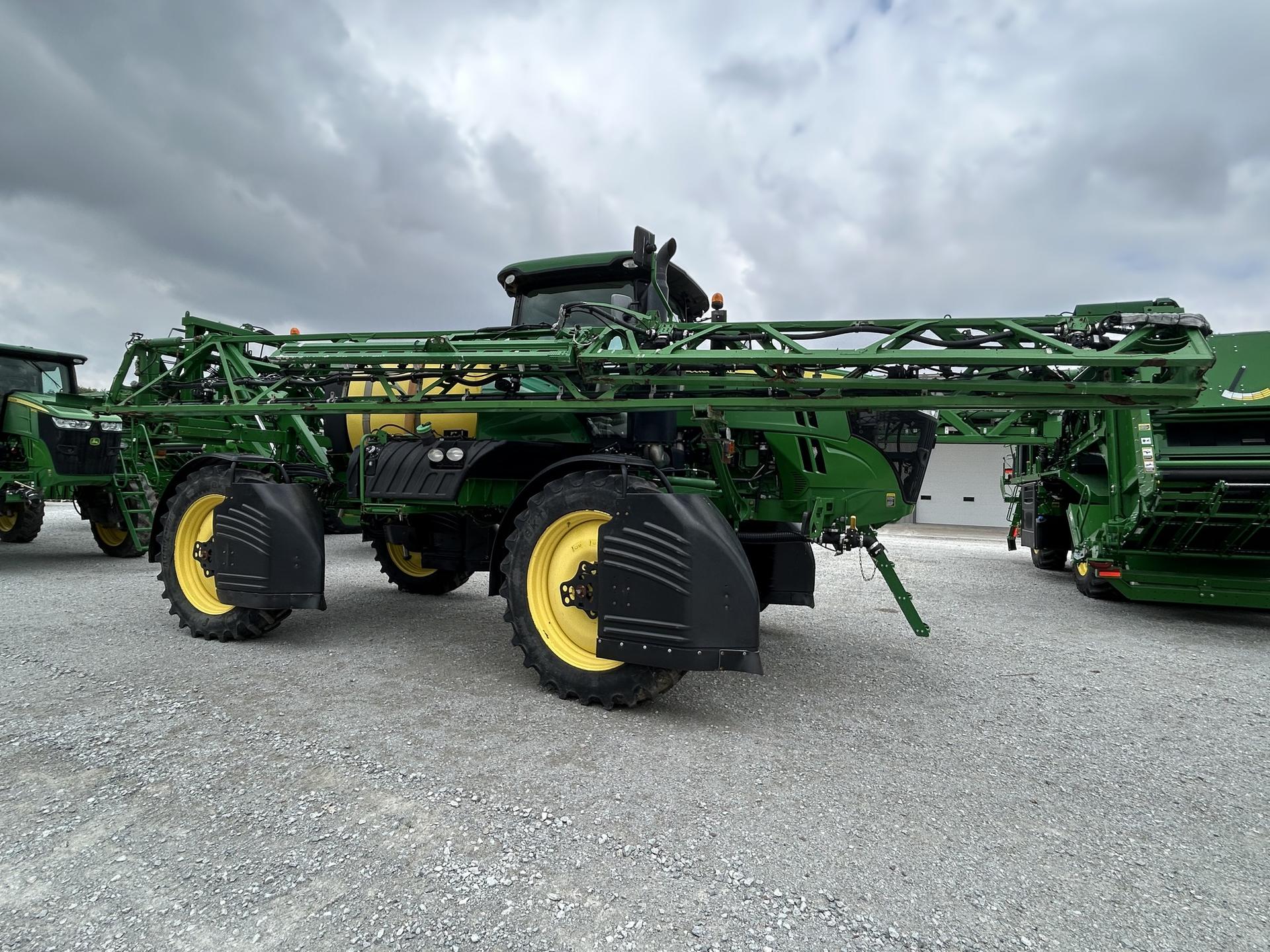 2018 John Deere R4030 Image