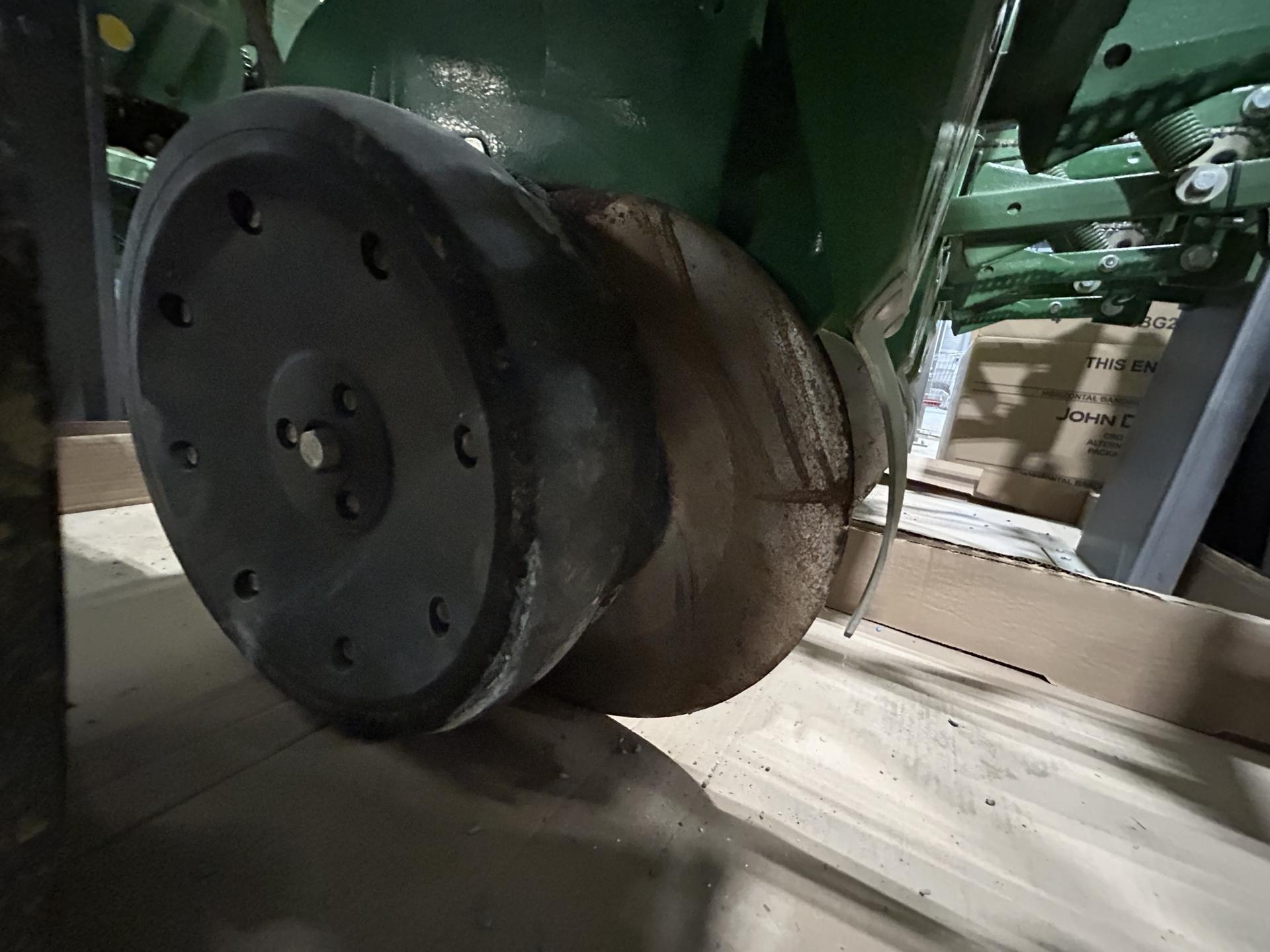 2013 John Deere 1720 Image
