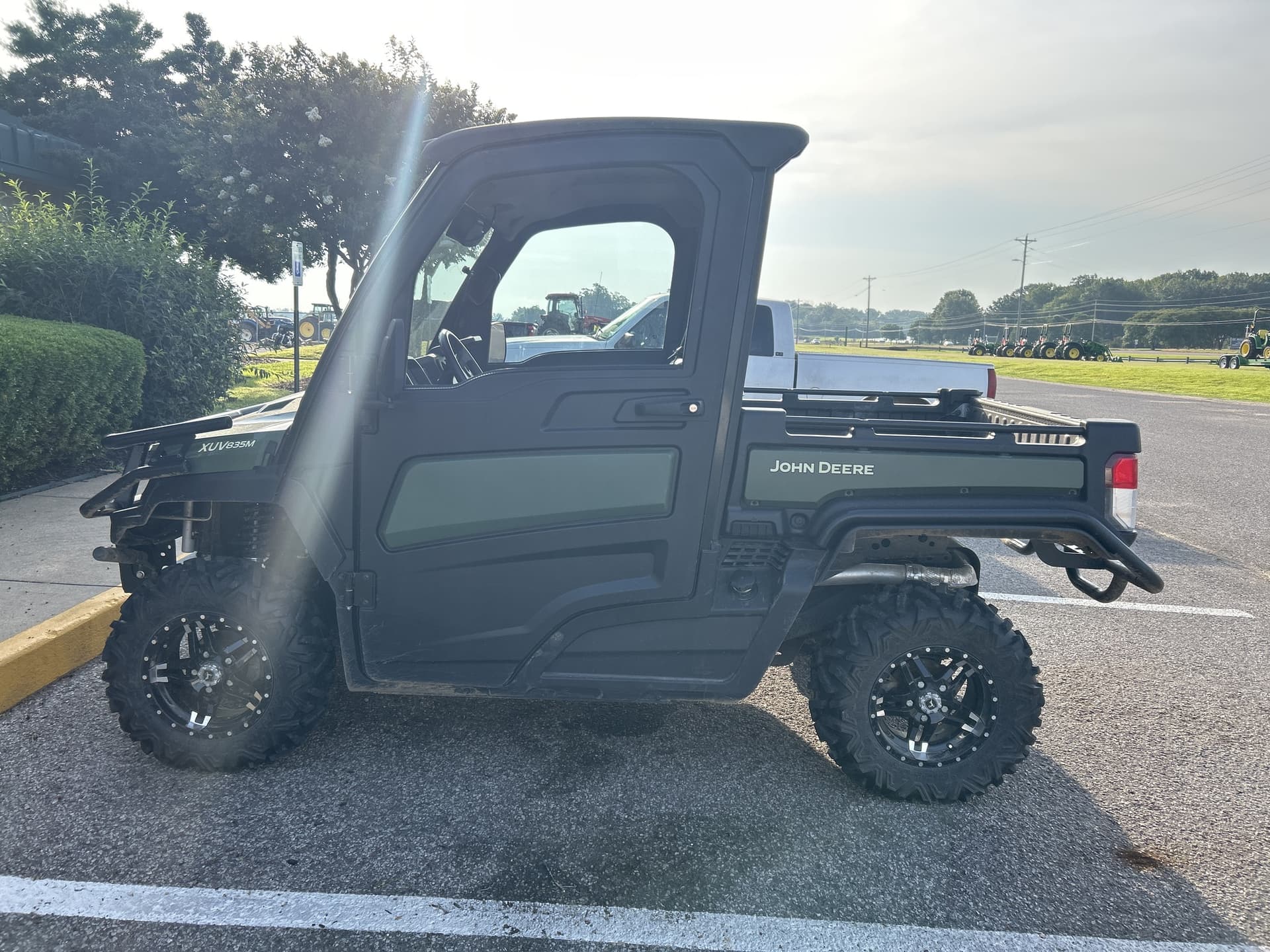 2023 John Deere XUV 835M Image