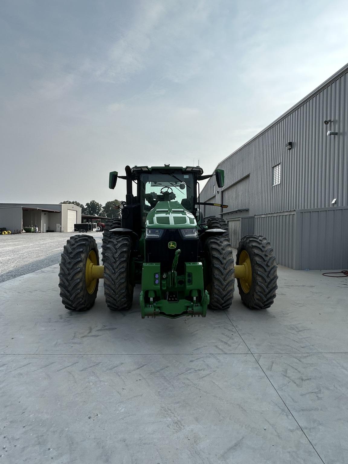 2023 John Deere 8R 310 Image