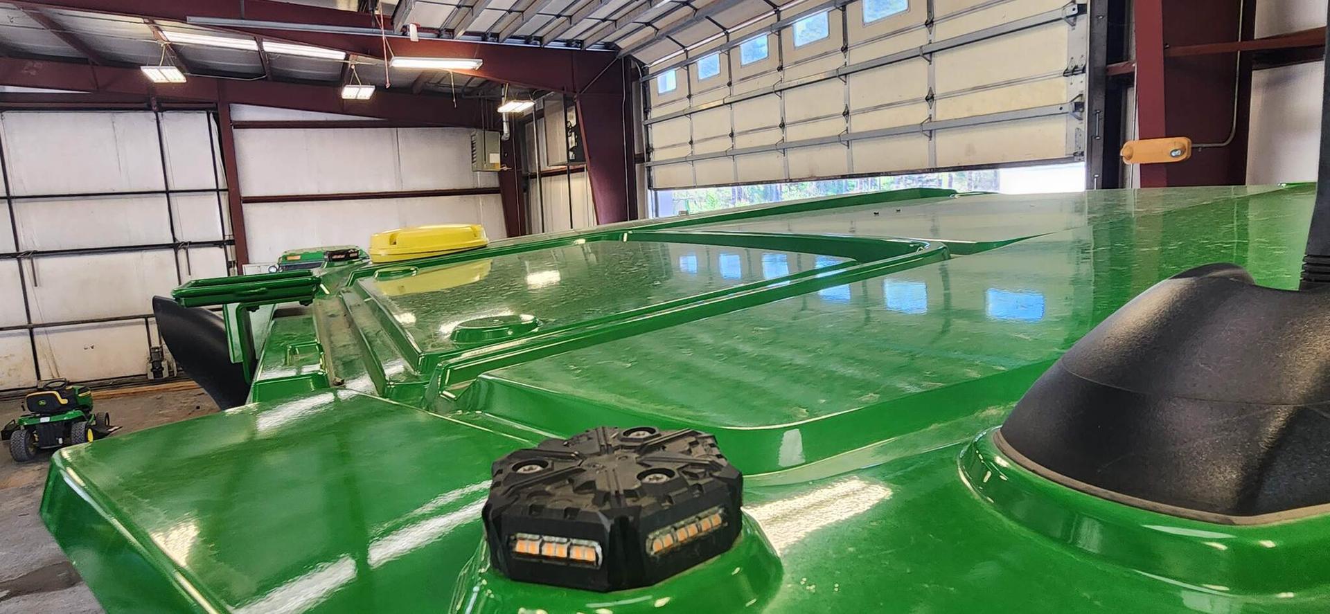 2022 John Deere 8R 340 Image