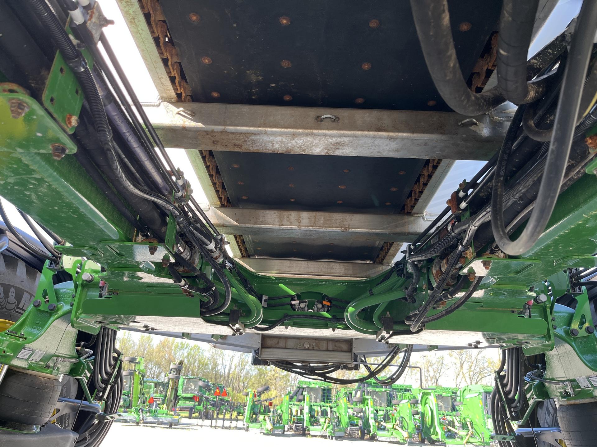 2024 John Deere 400R Image