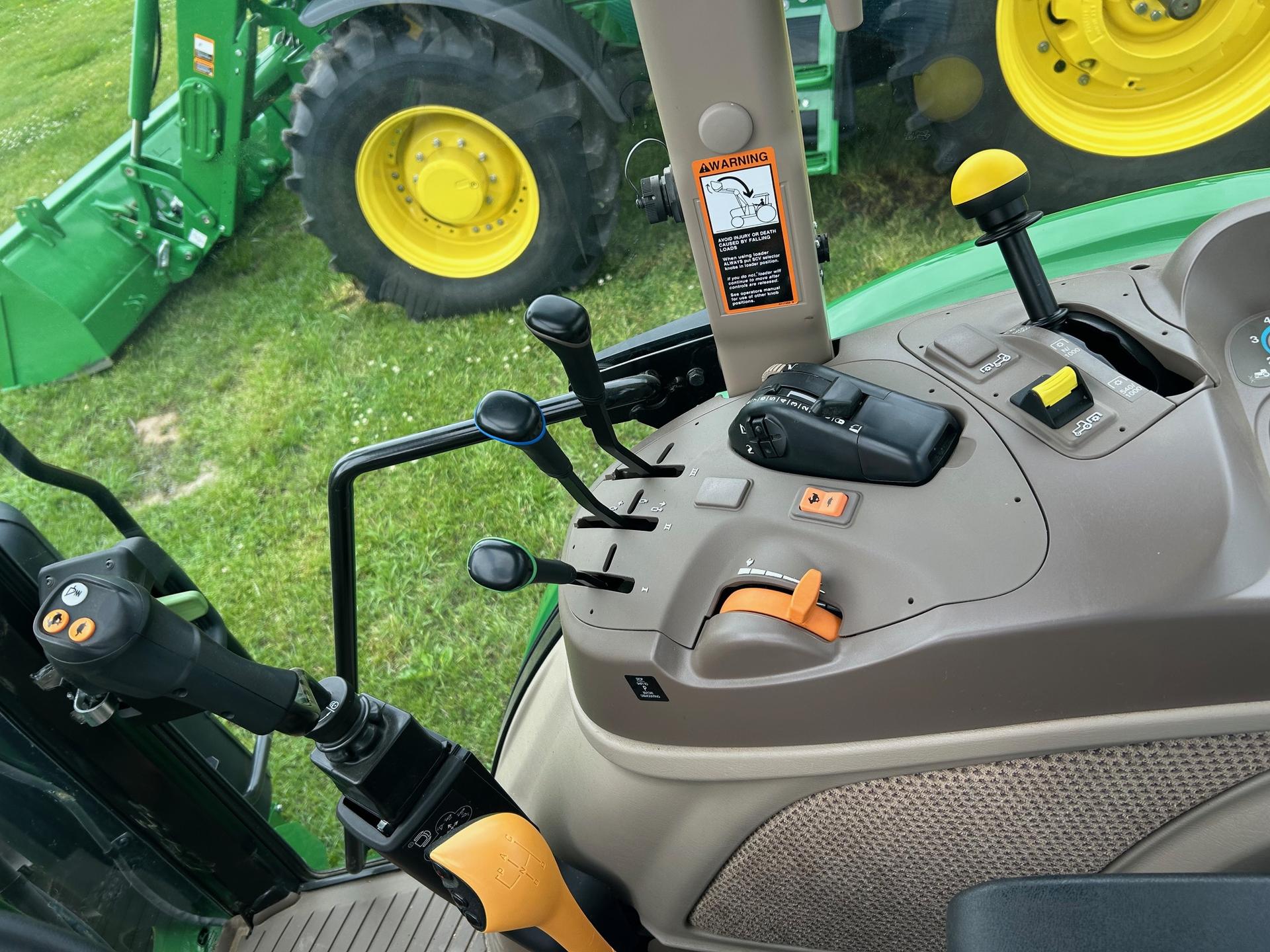 2023 John Deere 5120M Image