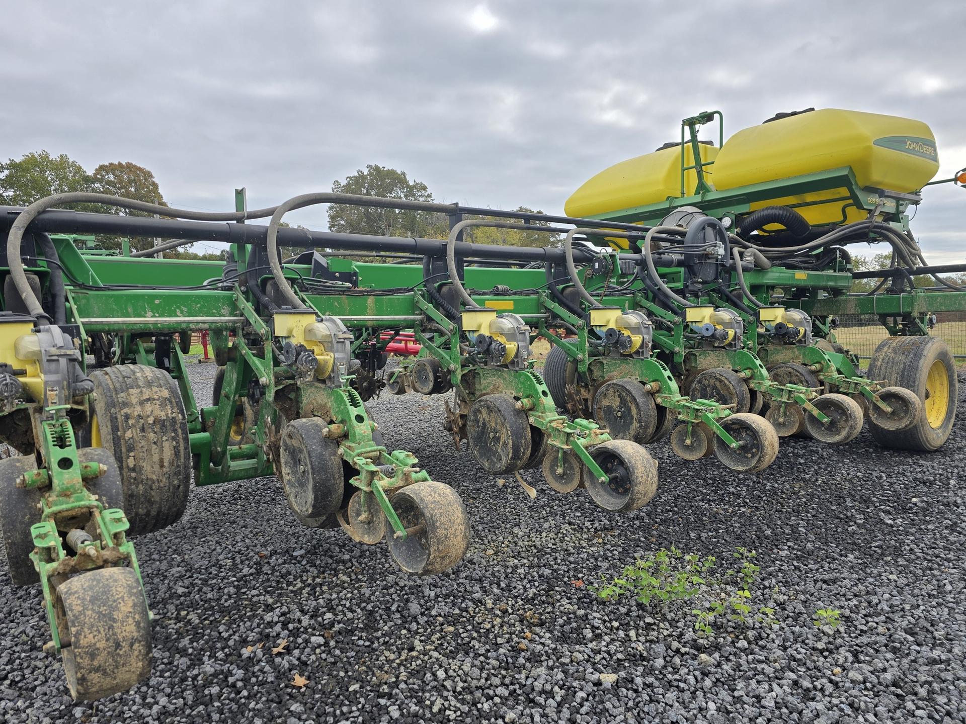 2011 John Deere DB44 Image
