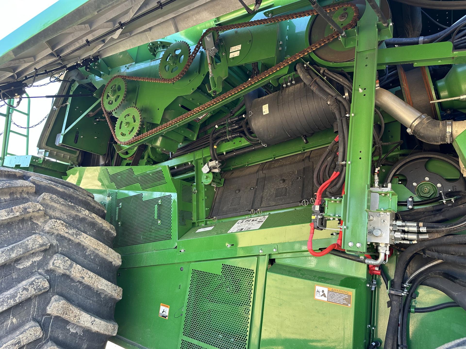 2023 John Deere S790 Image