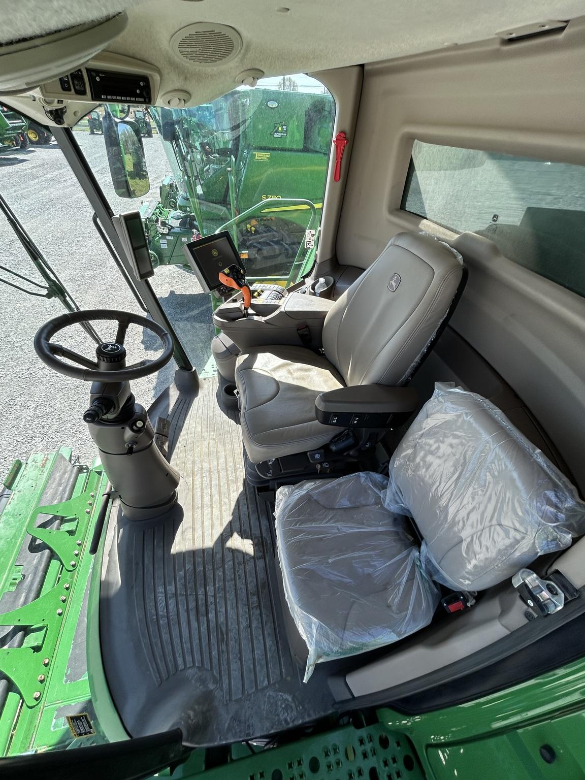 2023 John Deere S770 Image