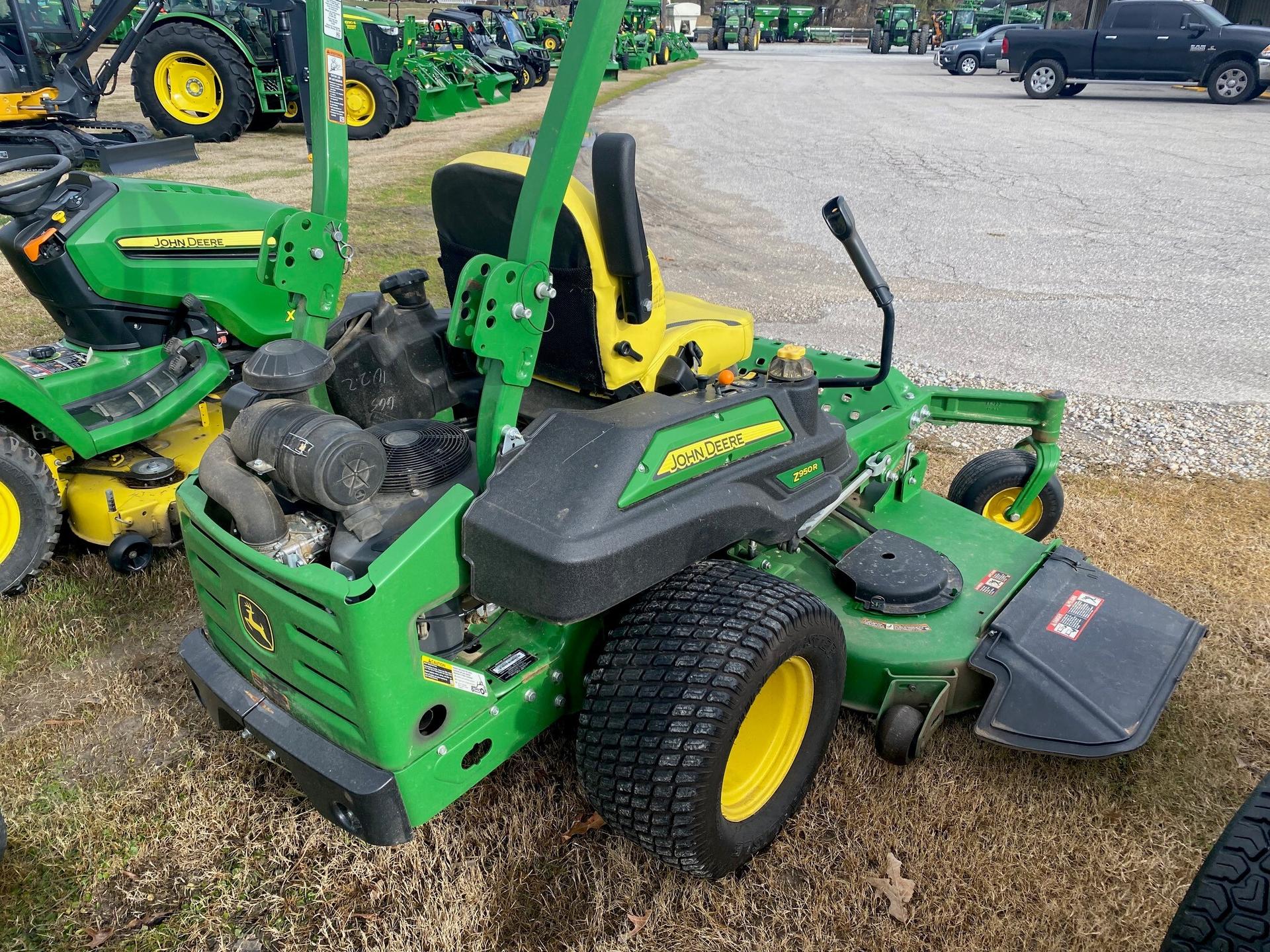 2018 John Deere Z950R Image