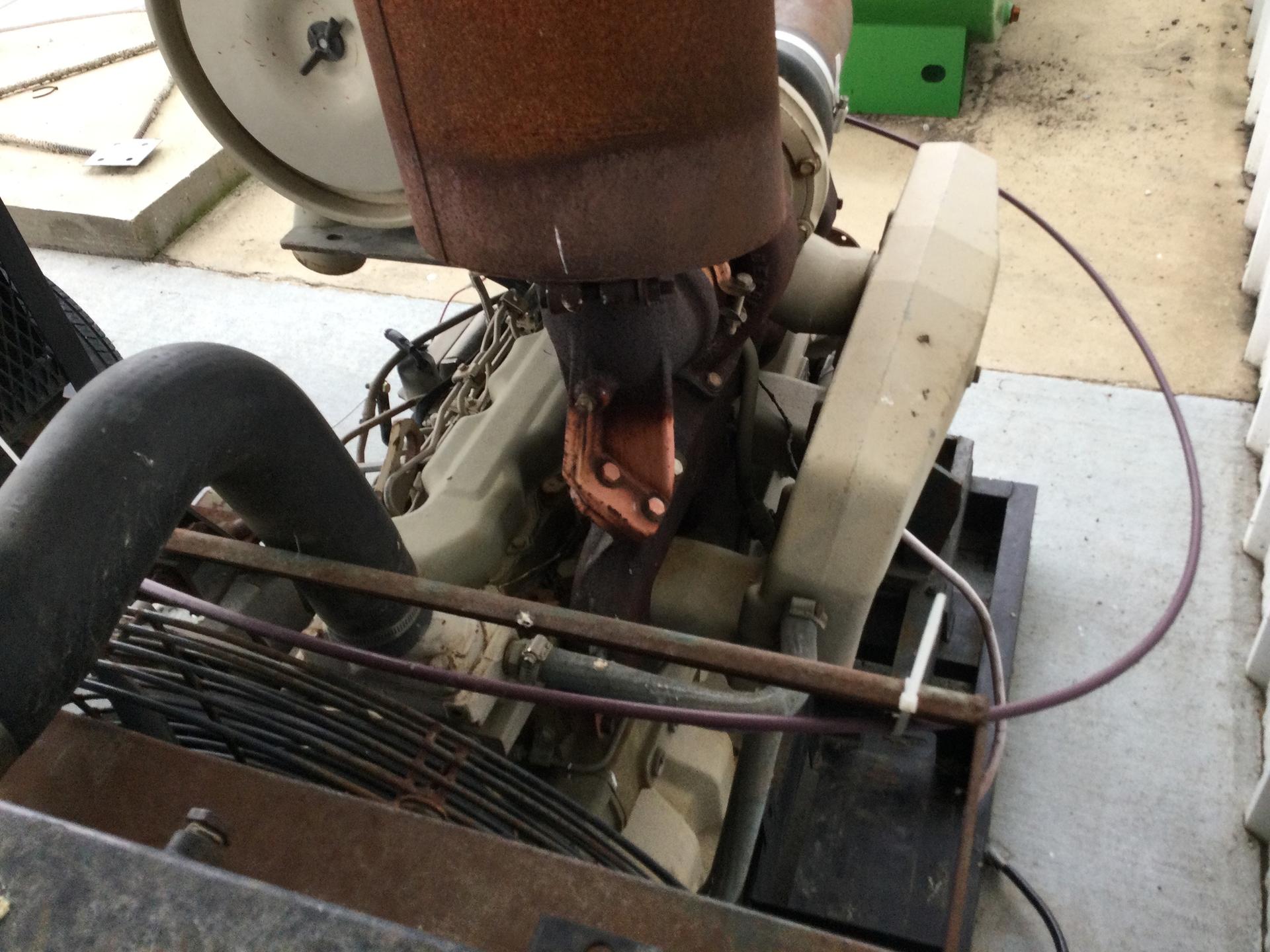 1997 John Deere 6081 Image