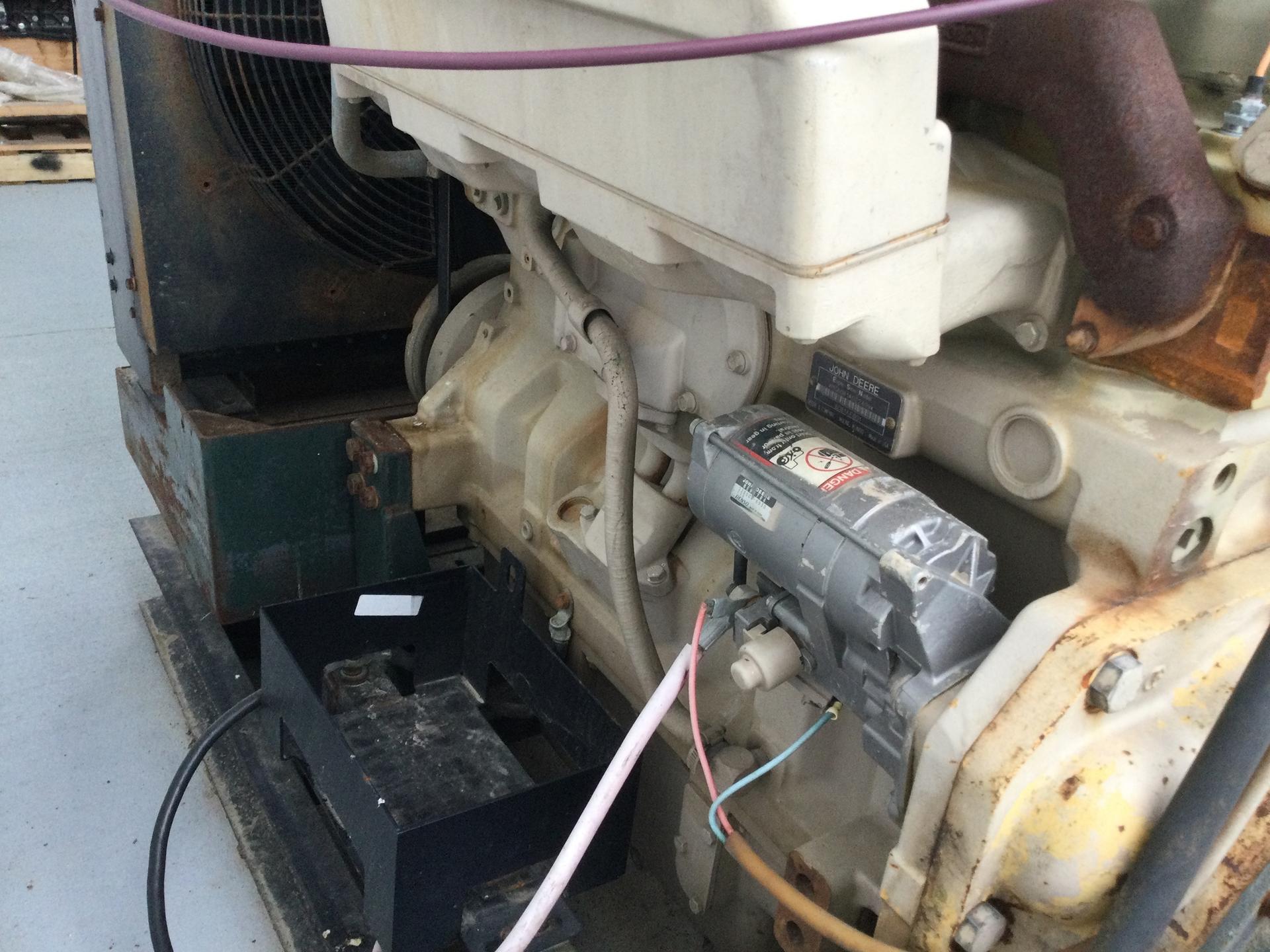 1997 John Deere 6081 Image