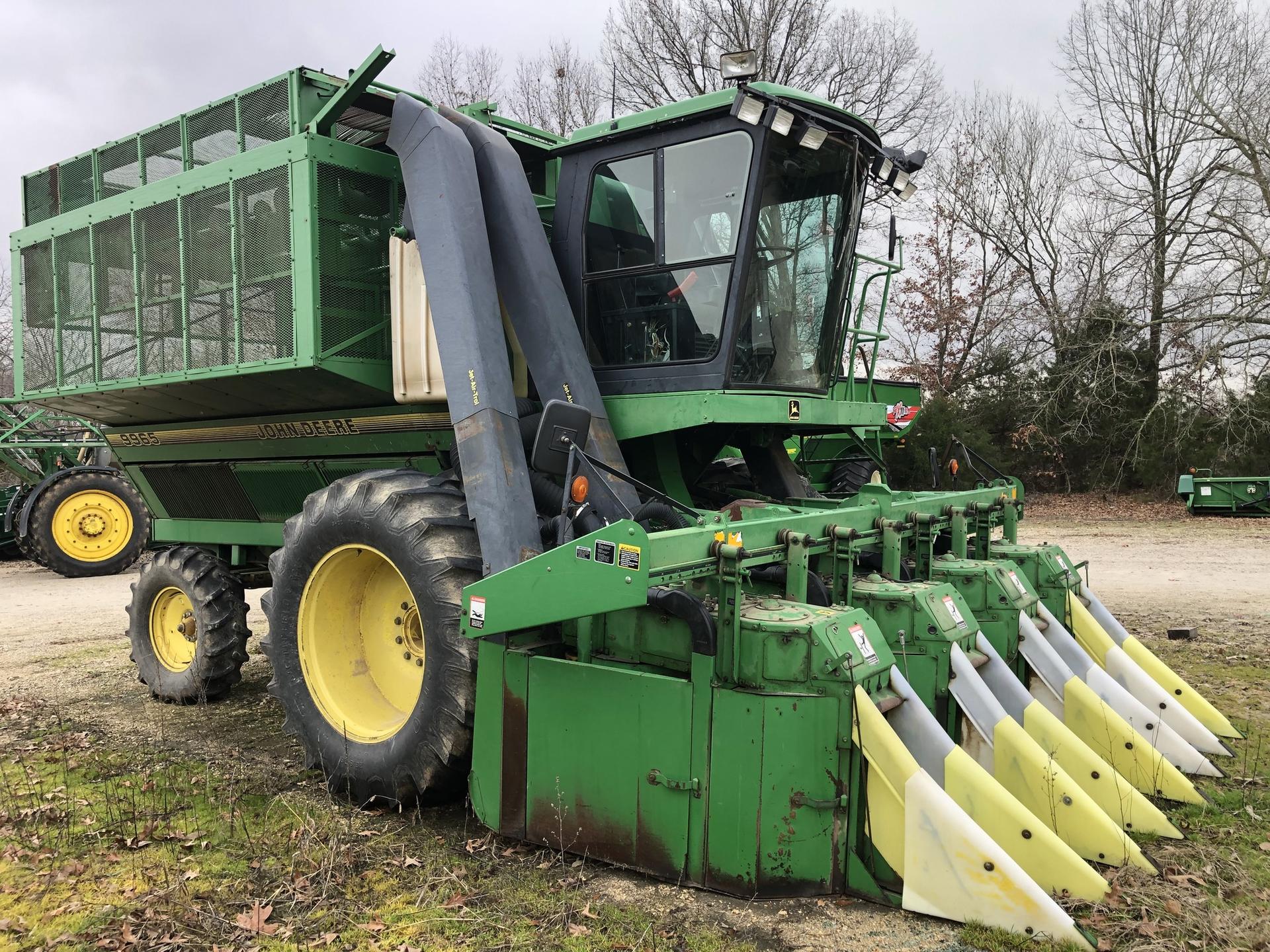 1996 John Deere 9965 Image