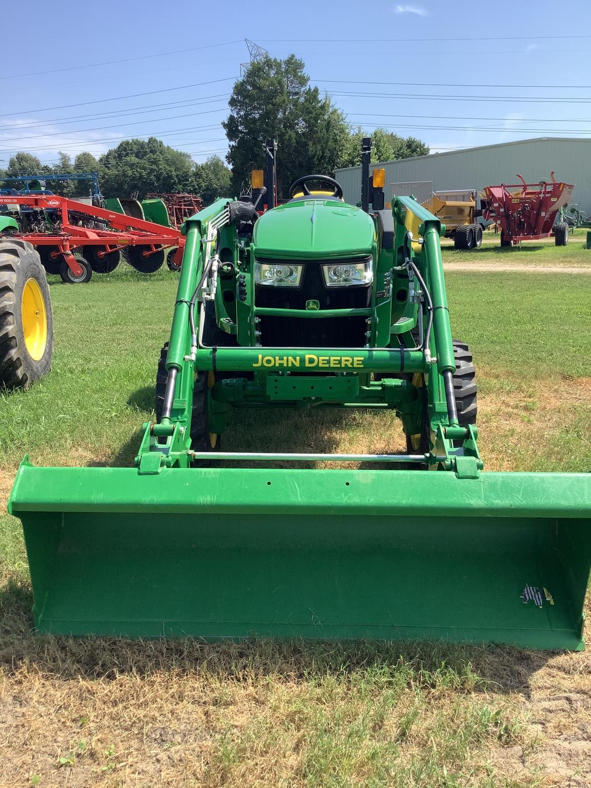 2022 John Deere 4044M Image