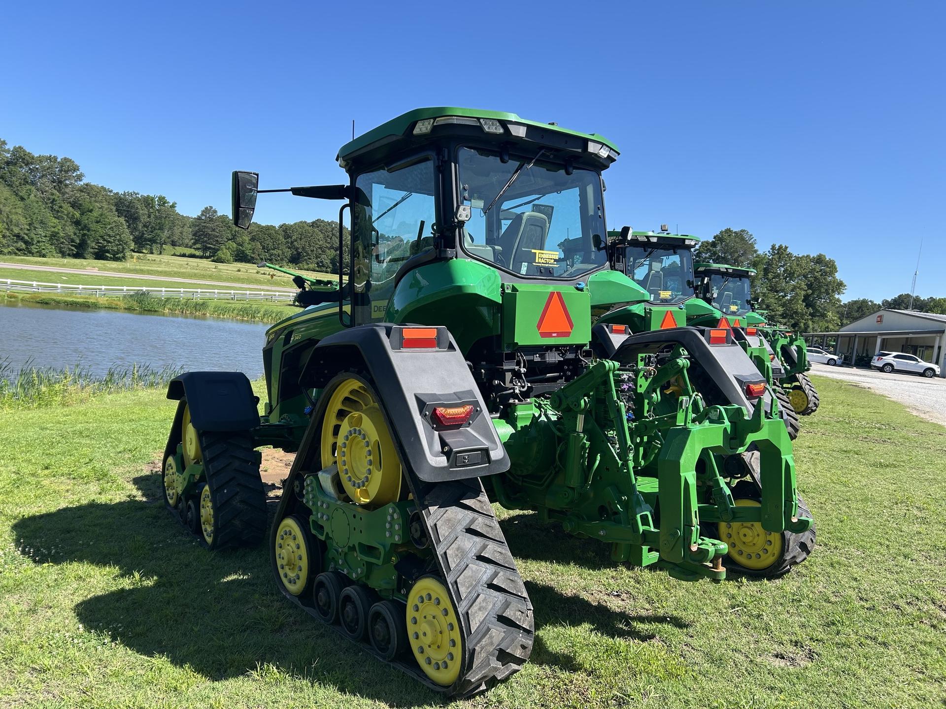 2021 John Deere 8RX 340 Image