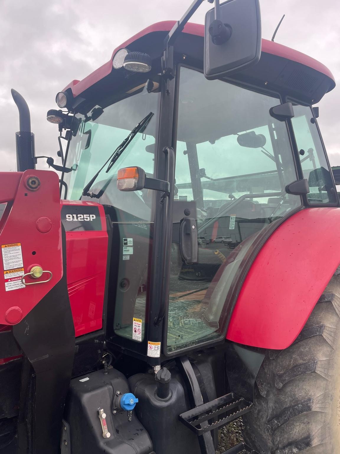 2018 Mahindra 9125 Image