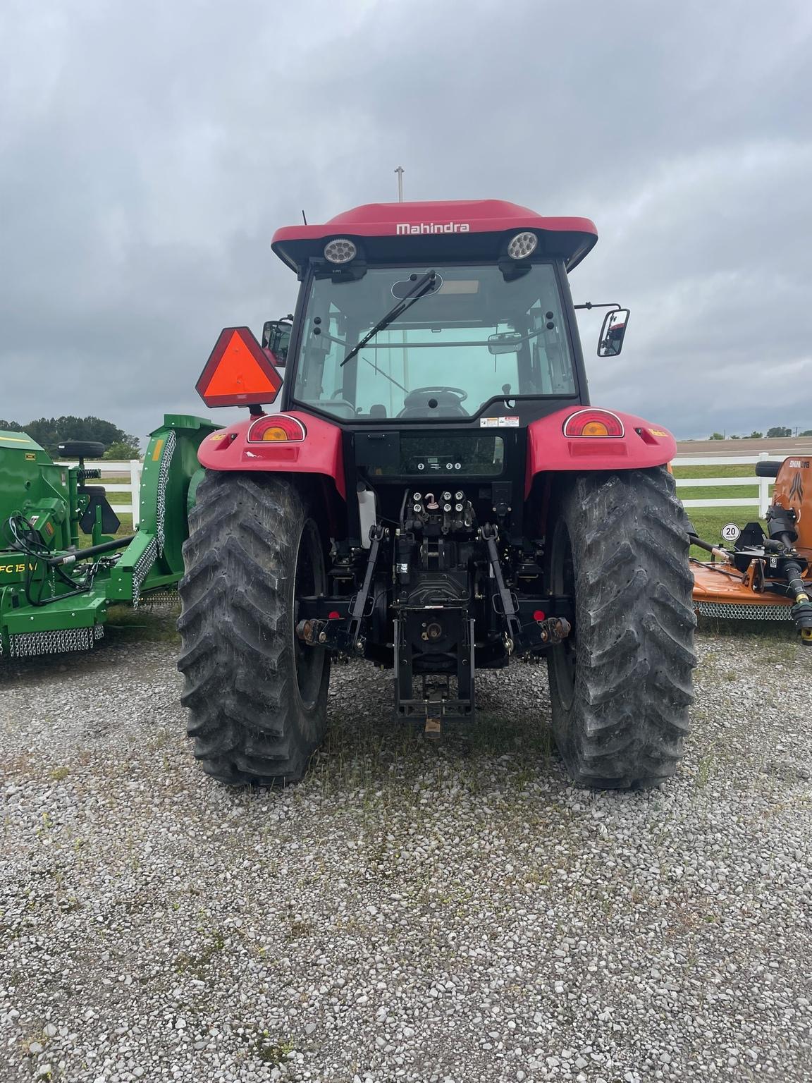 2018 Mahindra 9125 Image