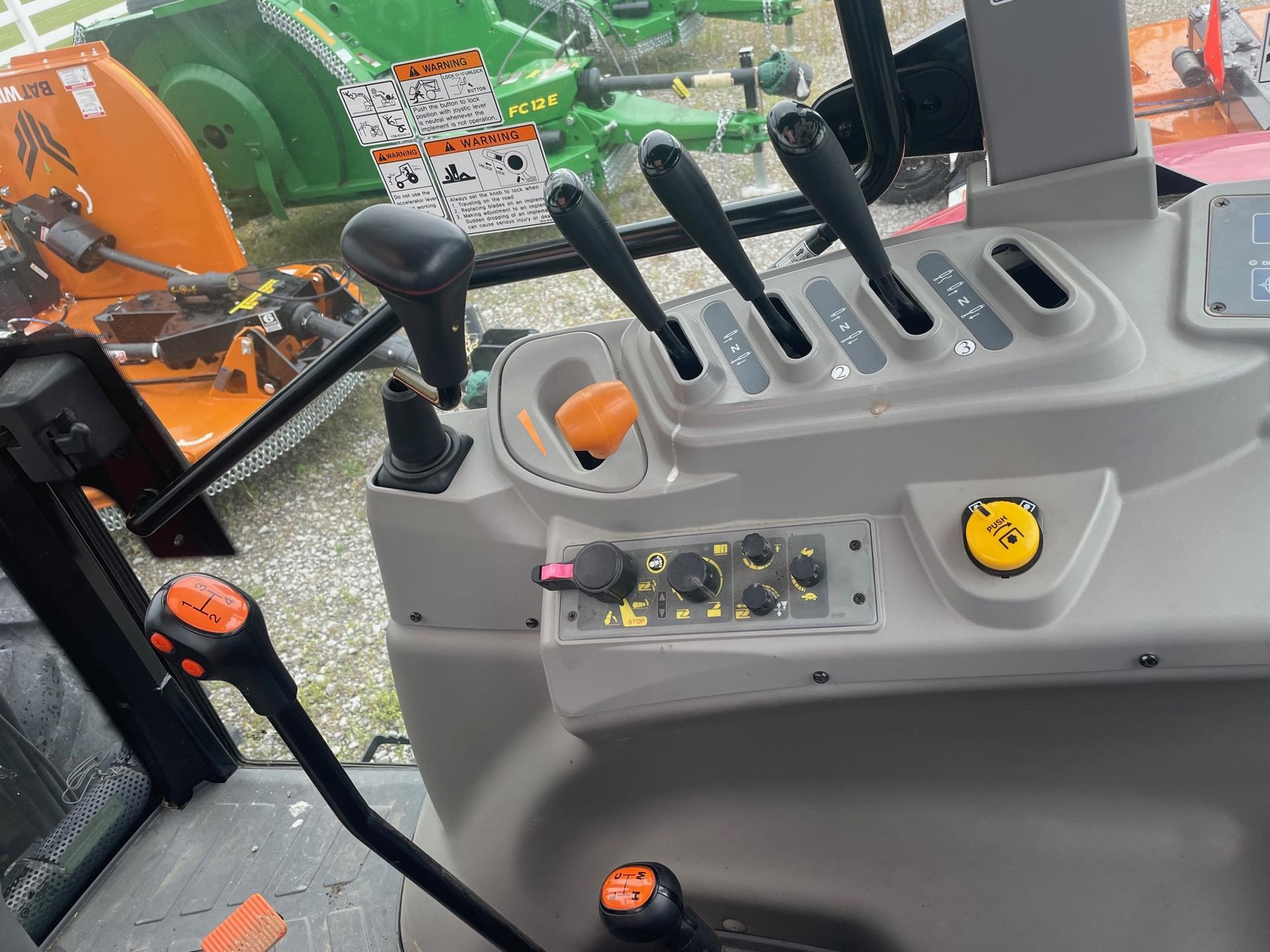 2018 Mahindra 9125 Image