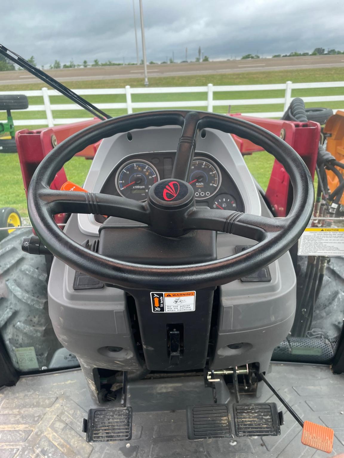 2018 Mahindra 9125 Image