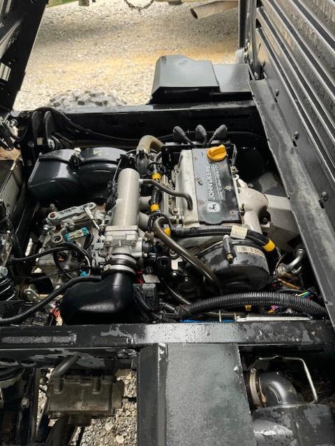 2018 John Deere XUV 835M Image