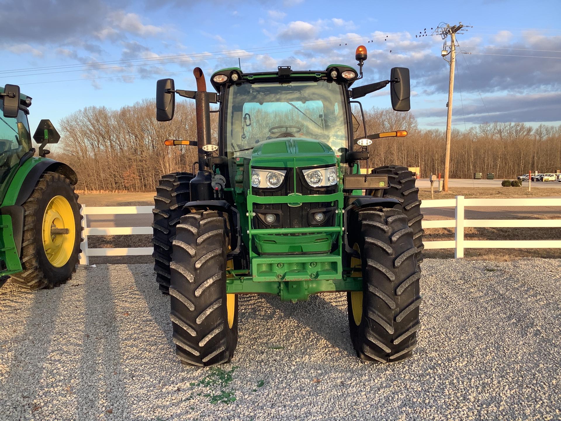 2022 John Deere 6155R Image